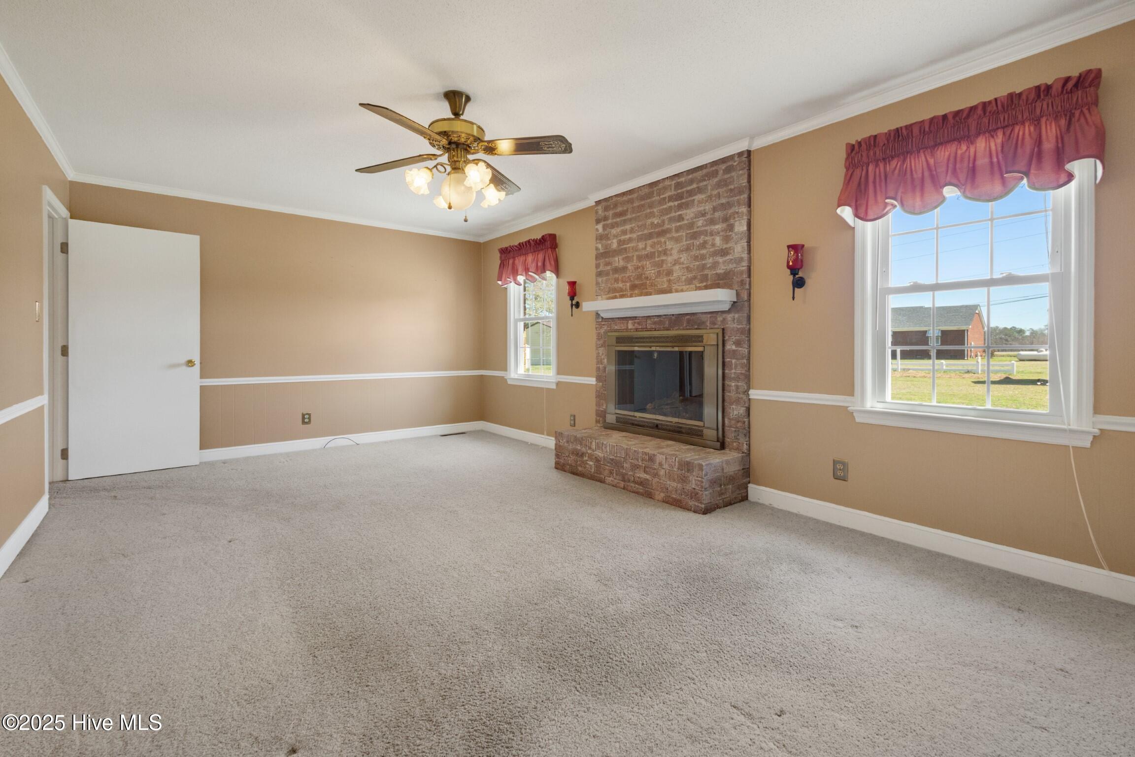 3007 Camelot Drive Property Photo 26