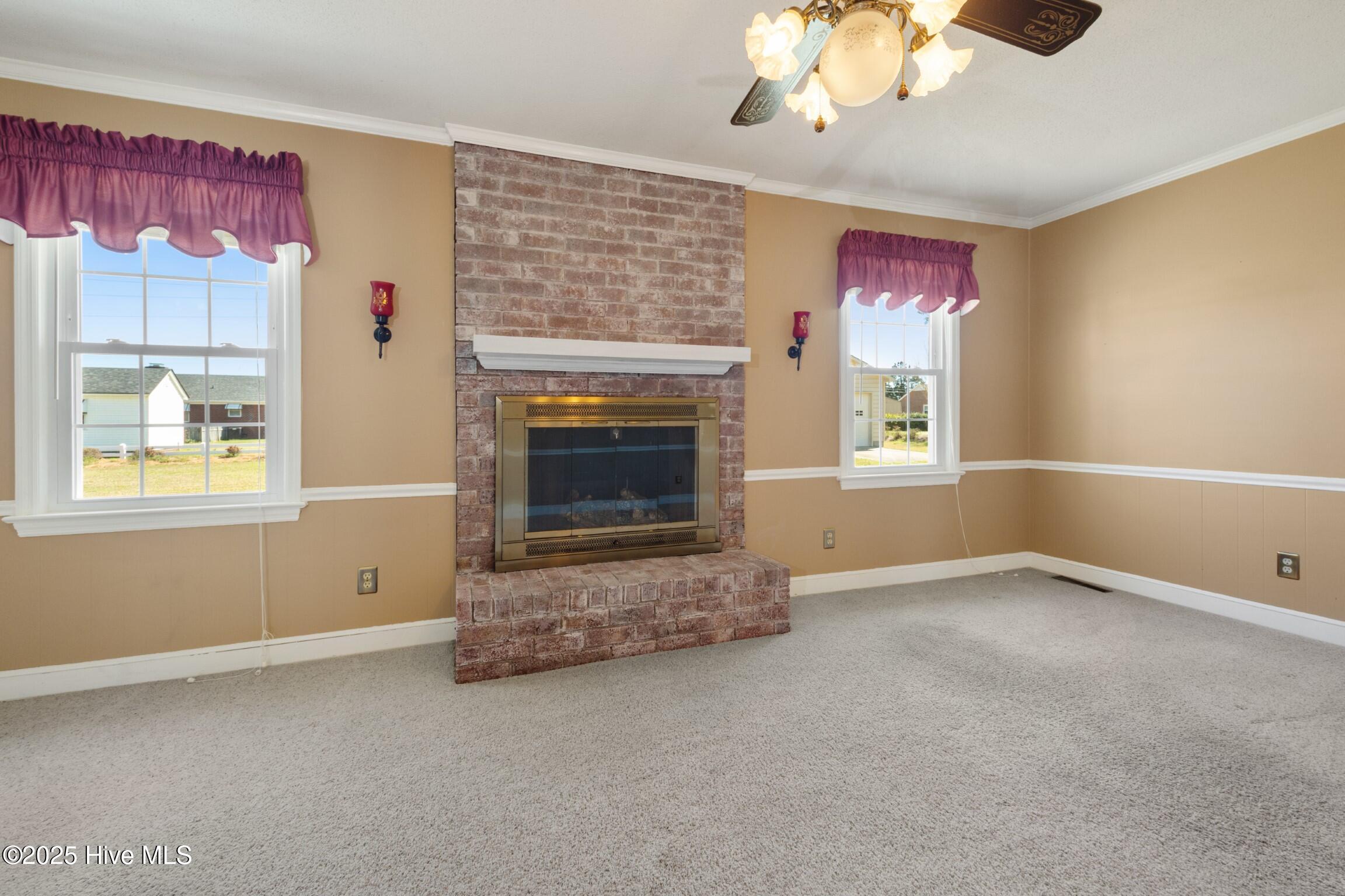 3007 Camelot Drive Property Photo 27