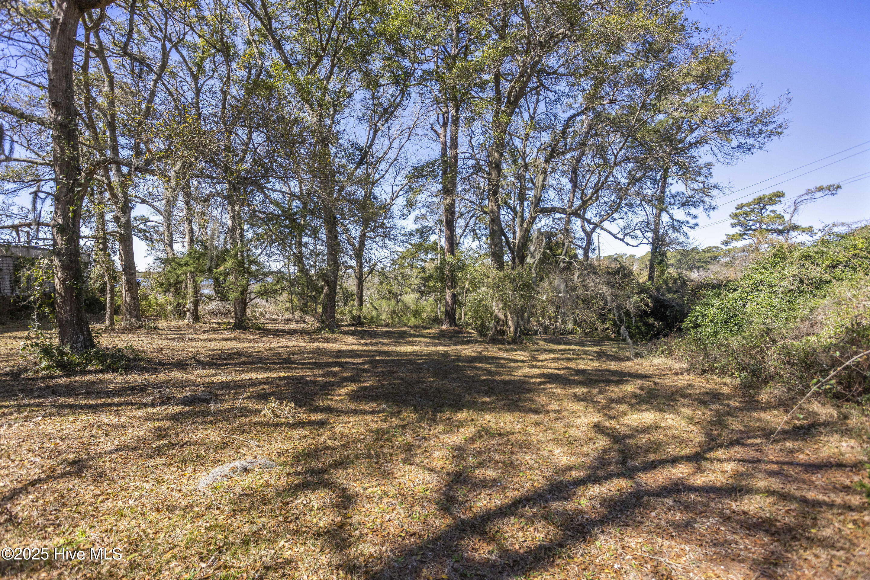 1&2 Shoreline Drive Property Photo 14
