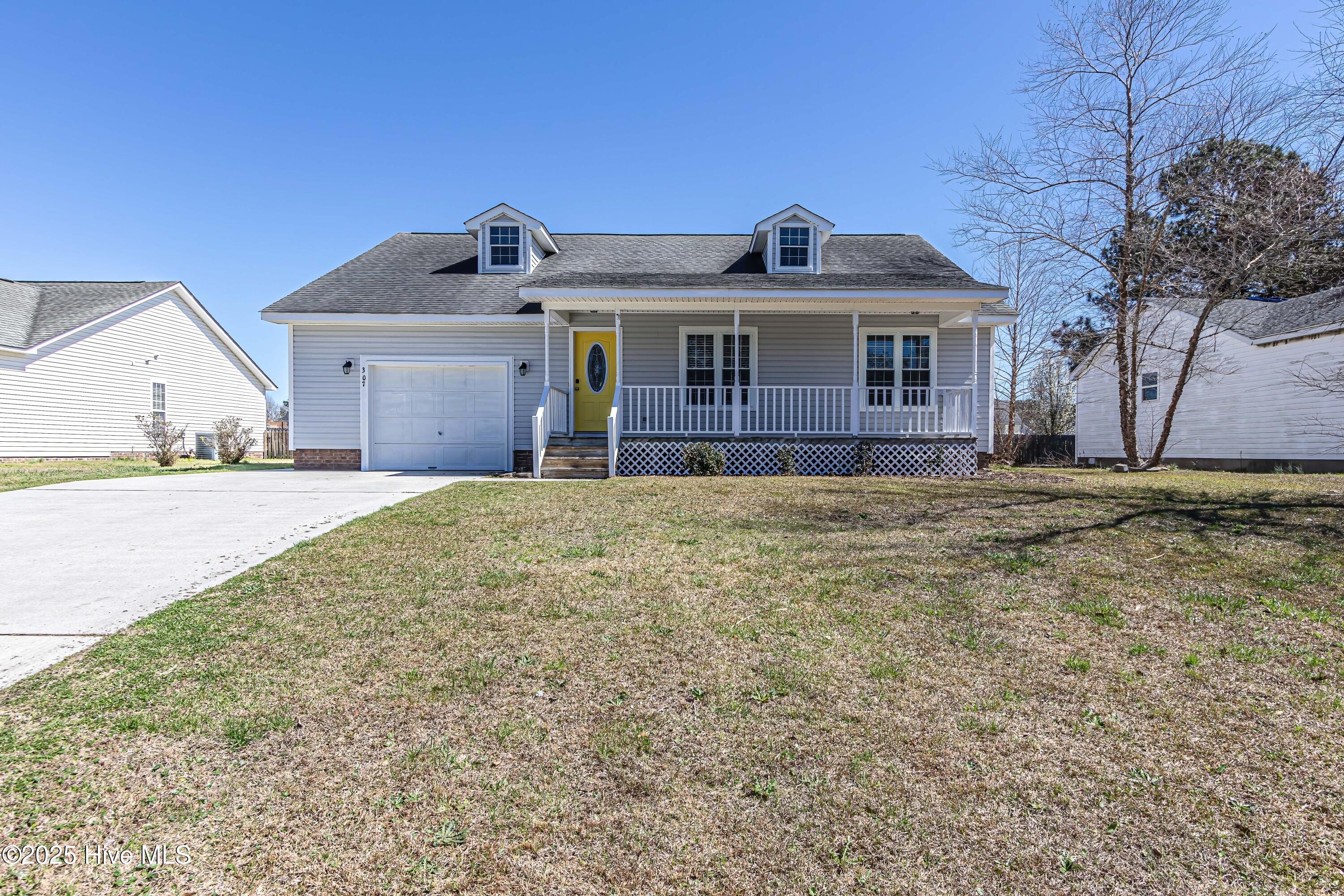 307 Celtic Ash Street Property Photo