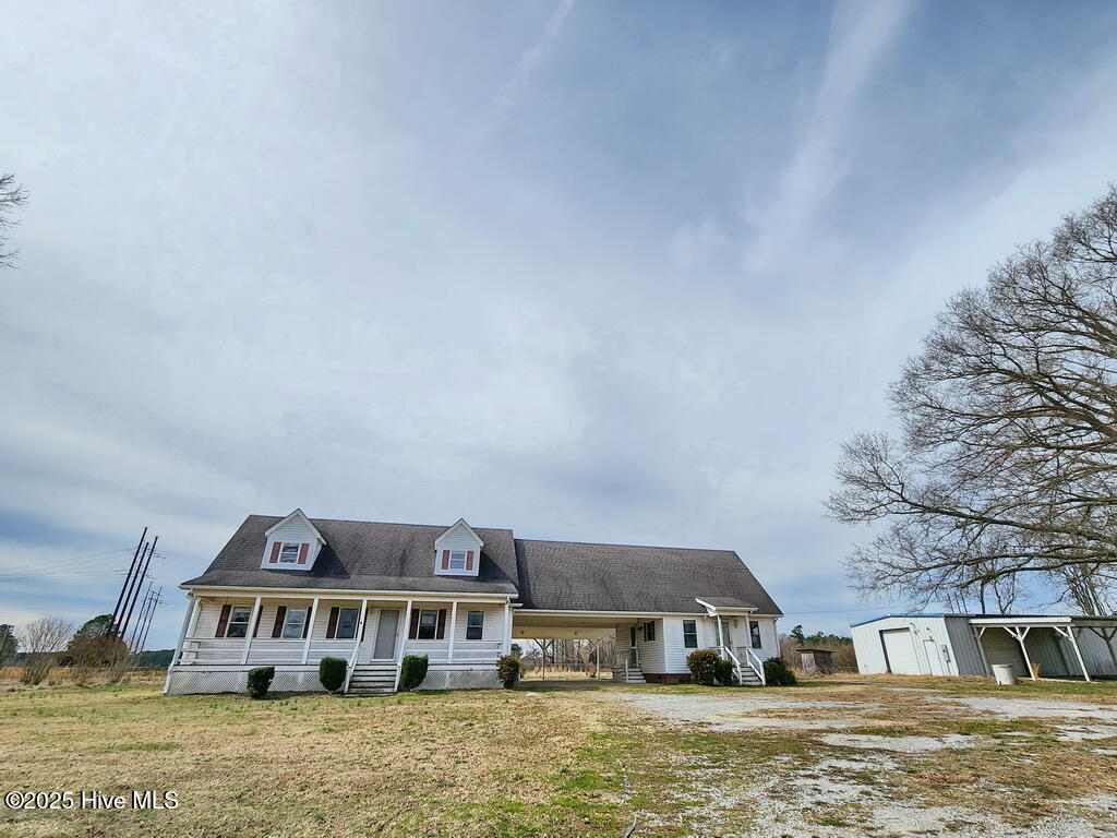 105 Hollowell Road Property Photo