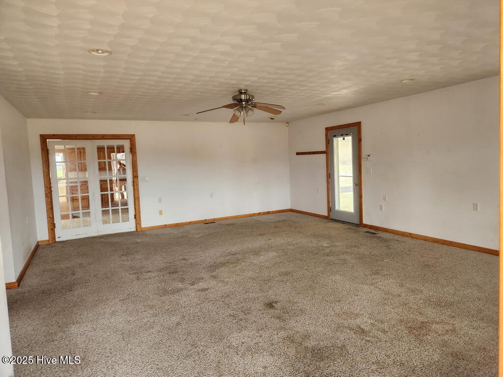 105 Hollowell Road Property Photo 3