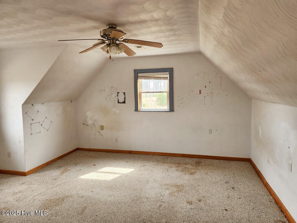 105 Hollowell Road Property Photo 7