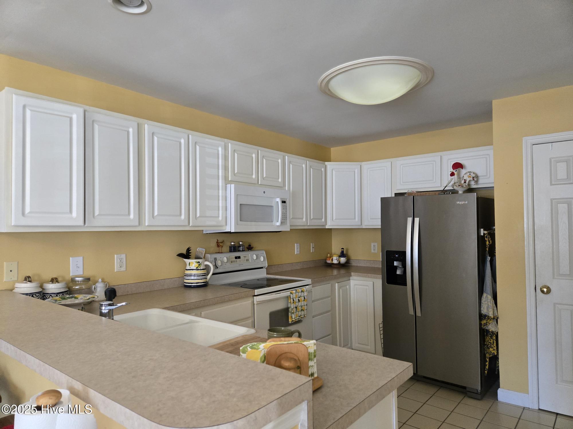 405 Commerce Avenue A Property Photo 7