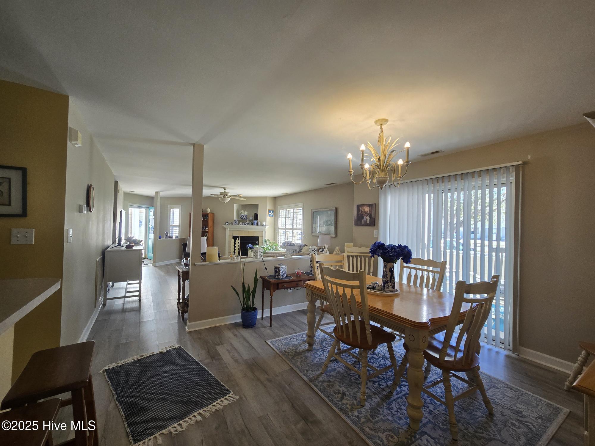 405 Commerce Avenue A Property Photo 10