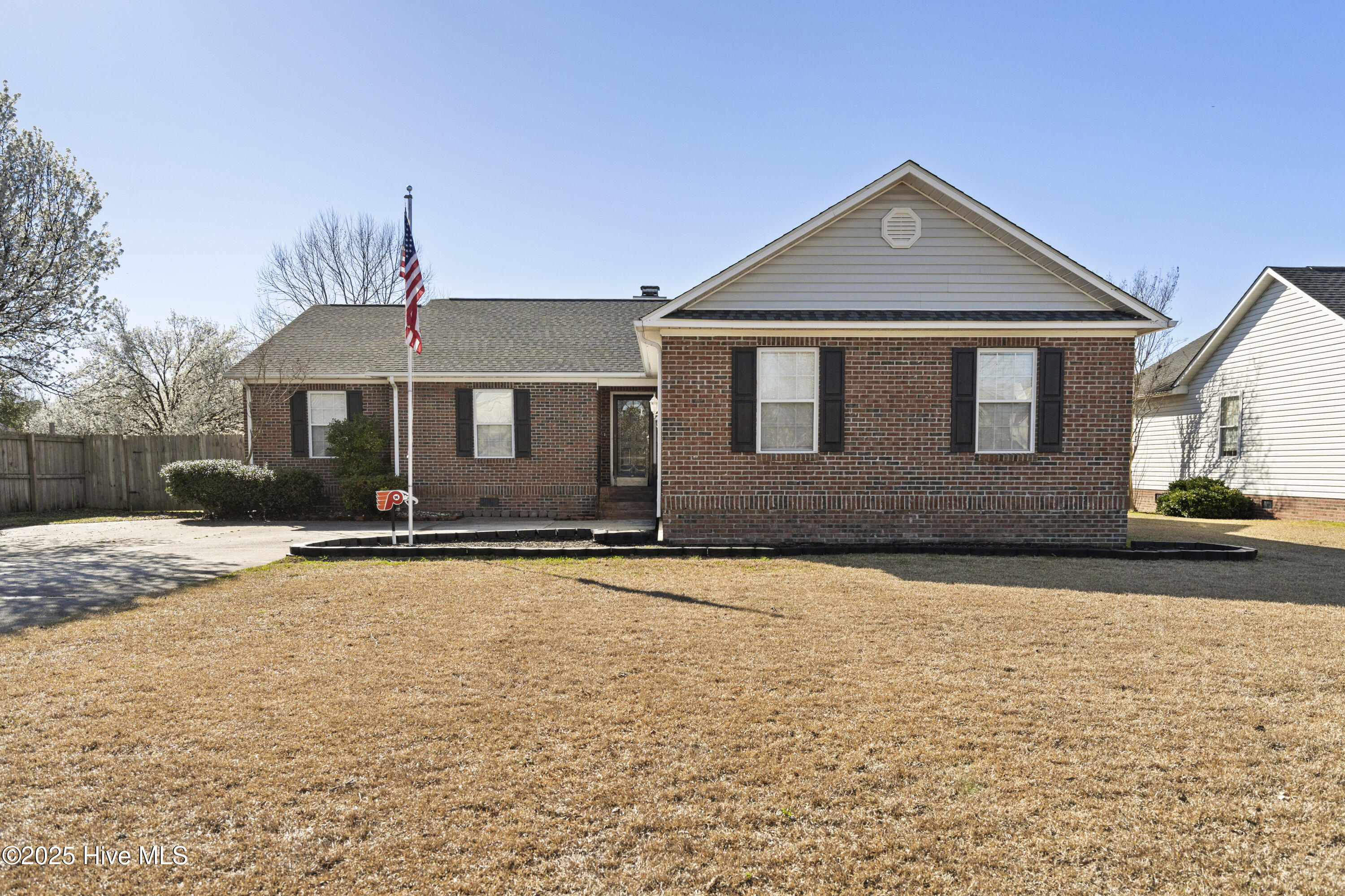 Parkwood Real Estate Listings Main Image