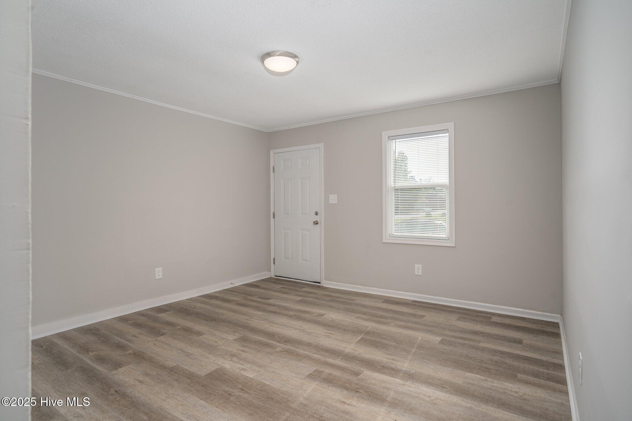 424 N Vyne Street Property Photo 7