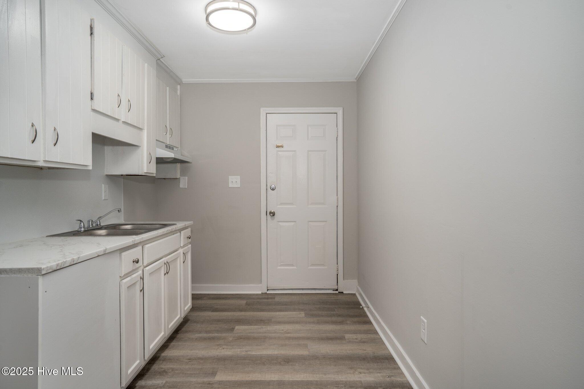 424 N Vyne Street Property Photo 14
