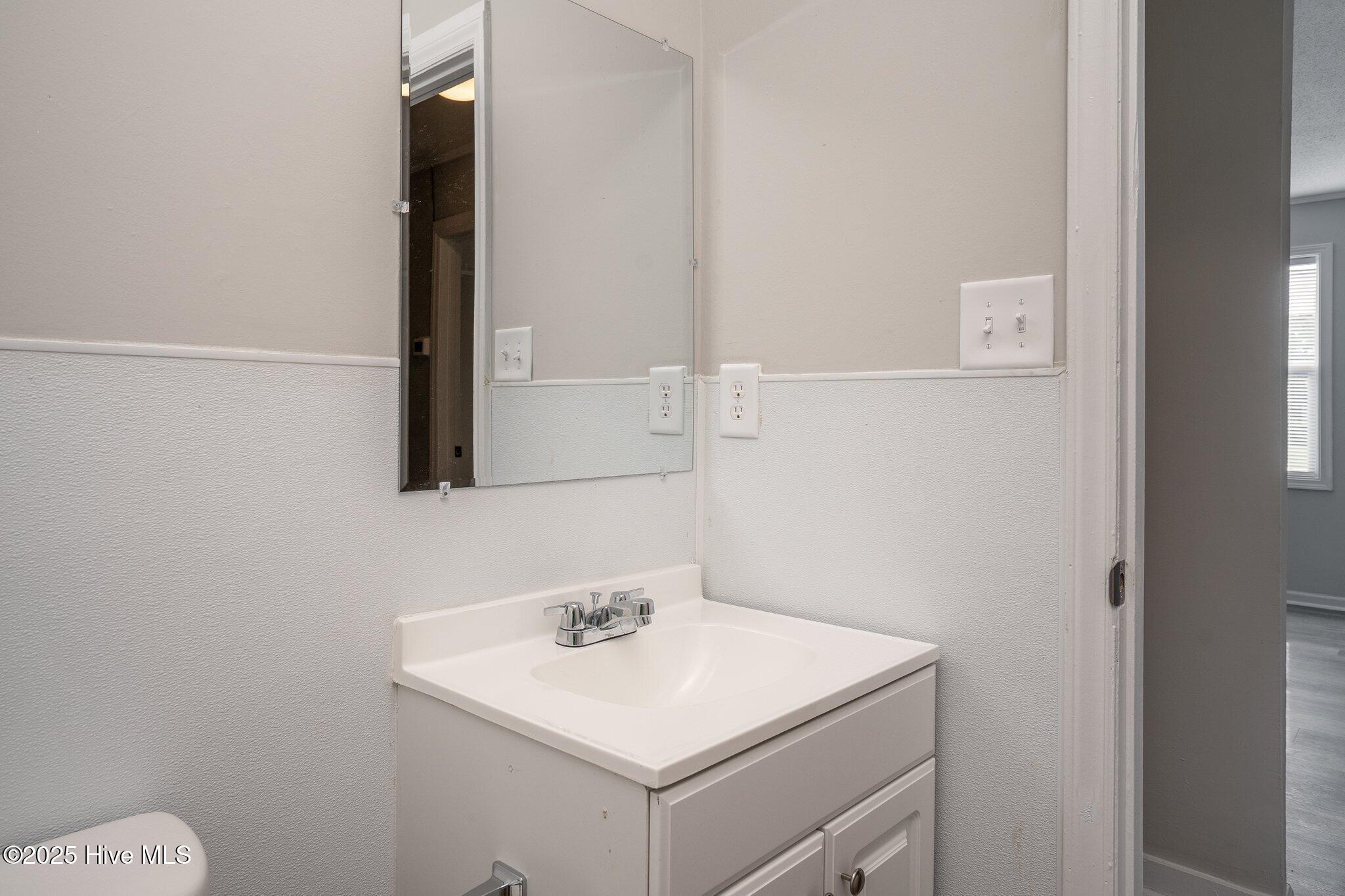 424 N Vyne Street Property Photo 17