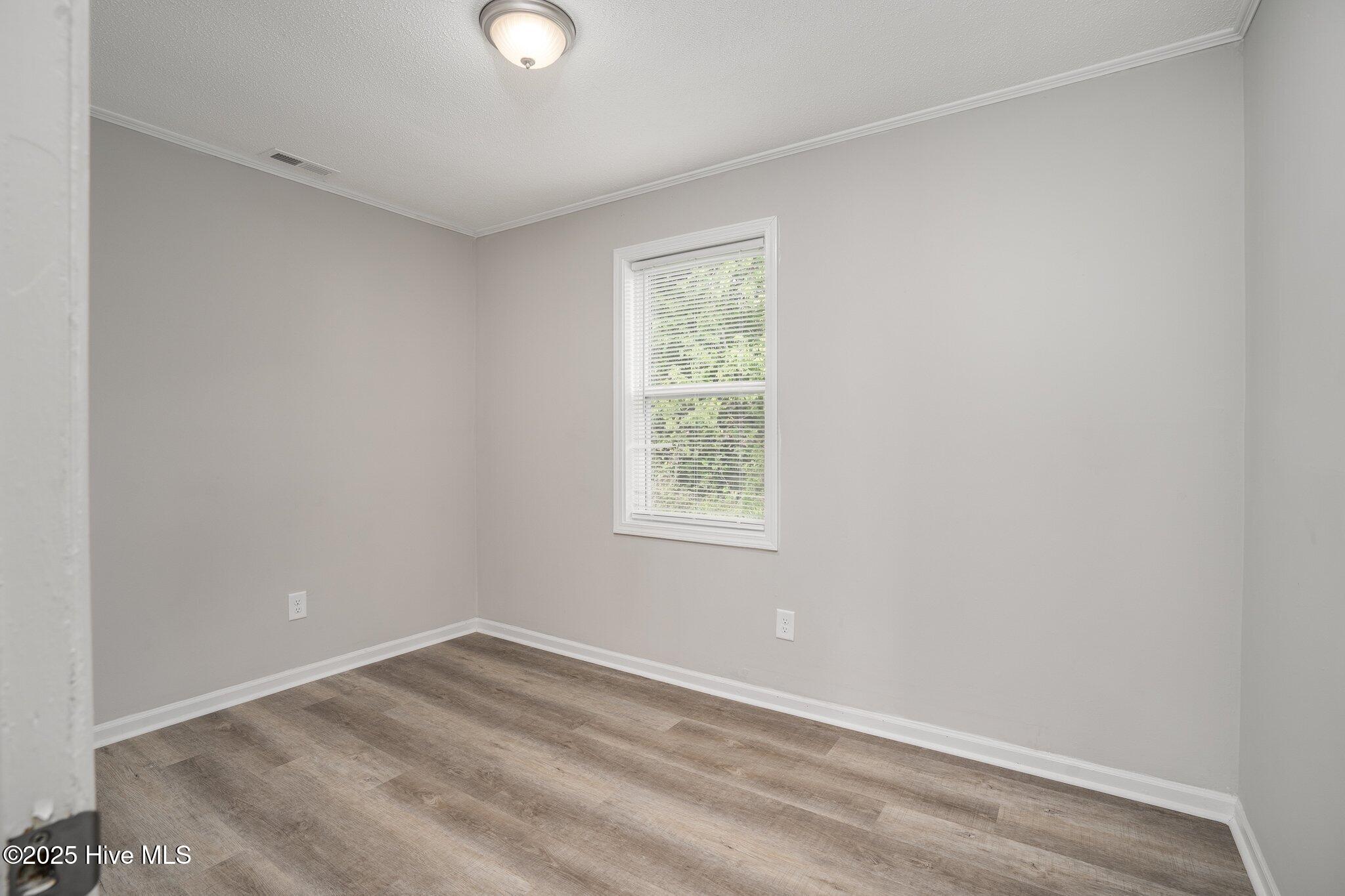 424 N Vyne Street Property Photo 25