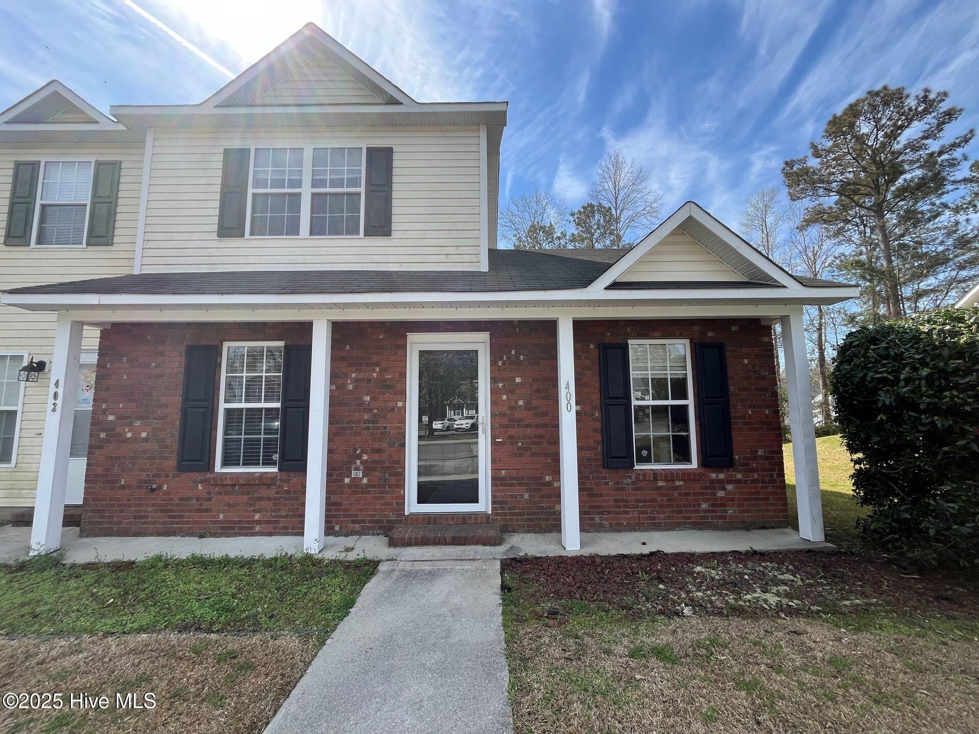 400 Meadowbrook Lane Property Photo