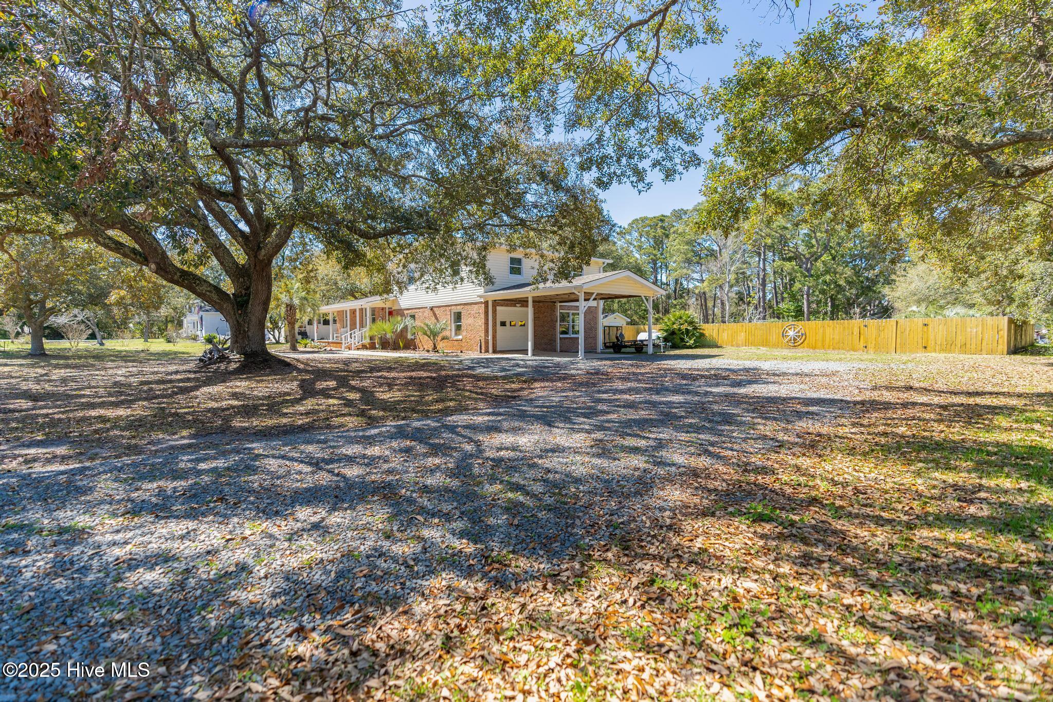 511 E Moore Street Property Photo