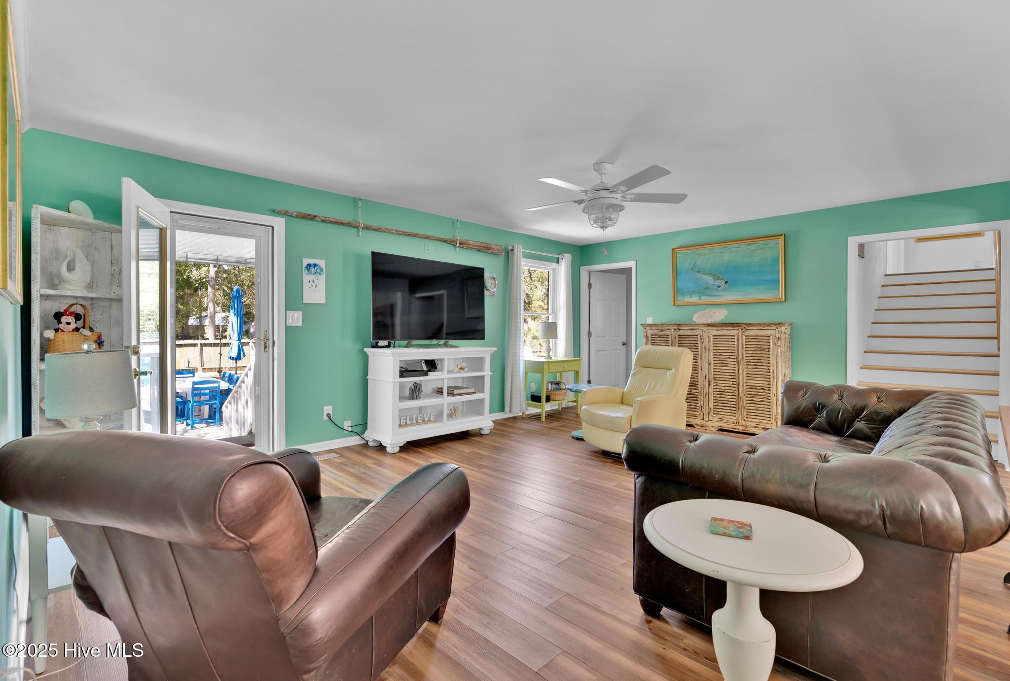 511 E Moore Street Property Photo 14