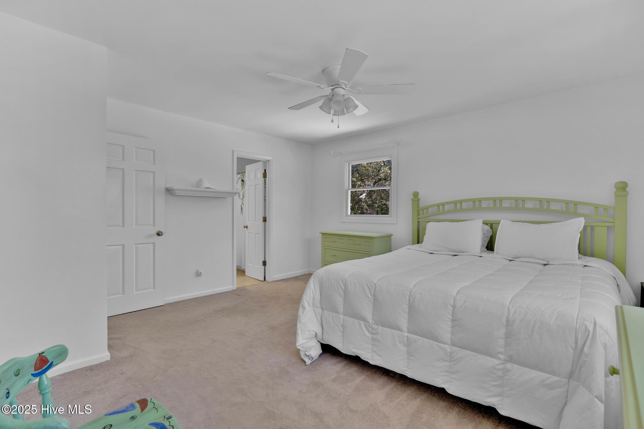 511 E Moore Street Property Photo 25