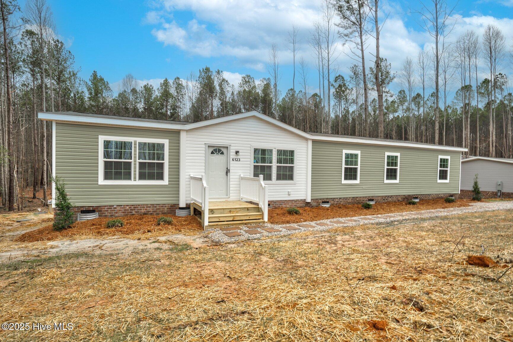 6123 Taylors Gin Road Property Photo 1