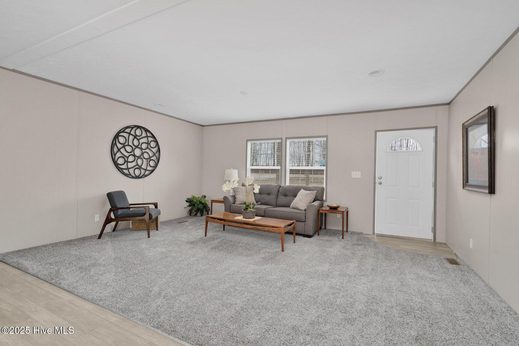 6123 Taylors Gin Road Property Photo 5