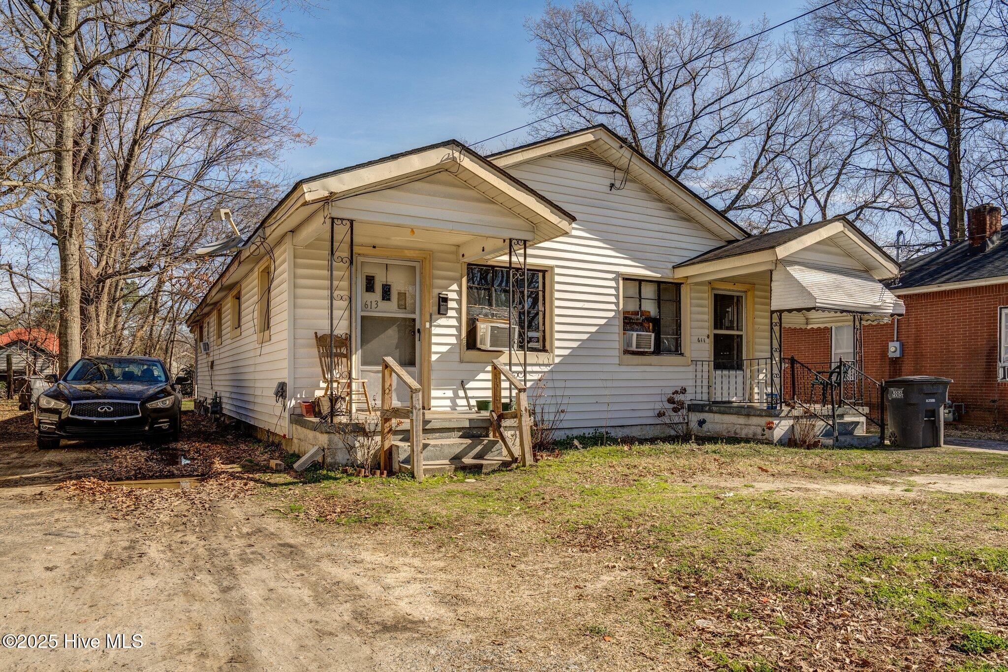 611 Park Avenue Property Photo 2