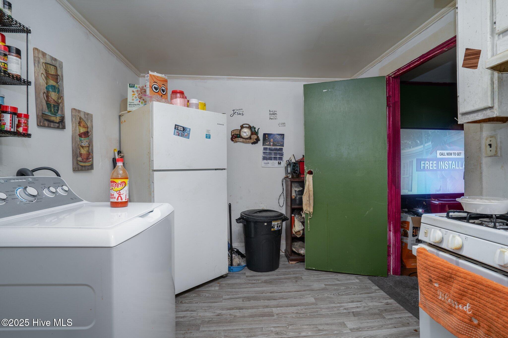 611 Park Avenue Property Photo 9