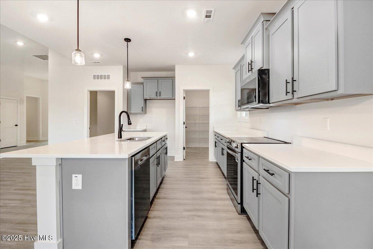 104 Manchester Court Property Photo 18