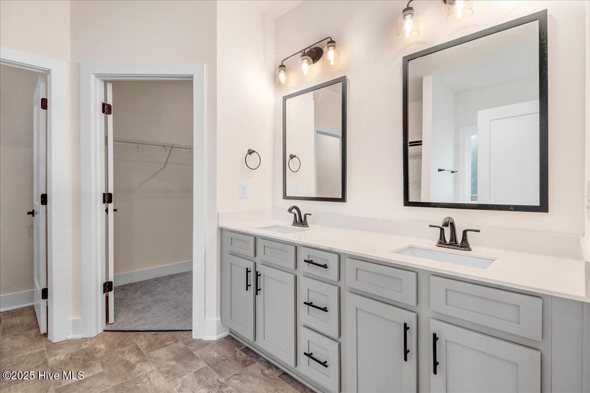 104 Manchester Court Property Photo 21