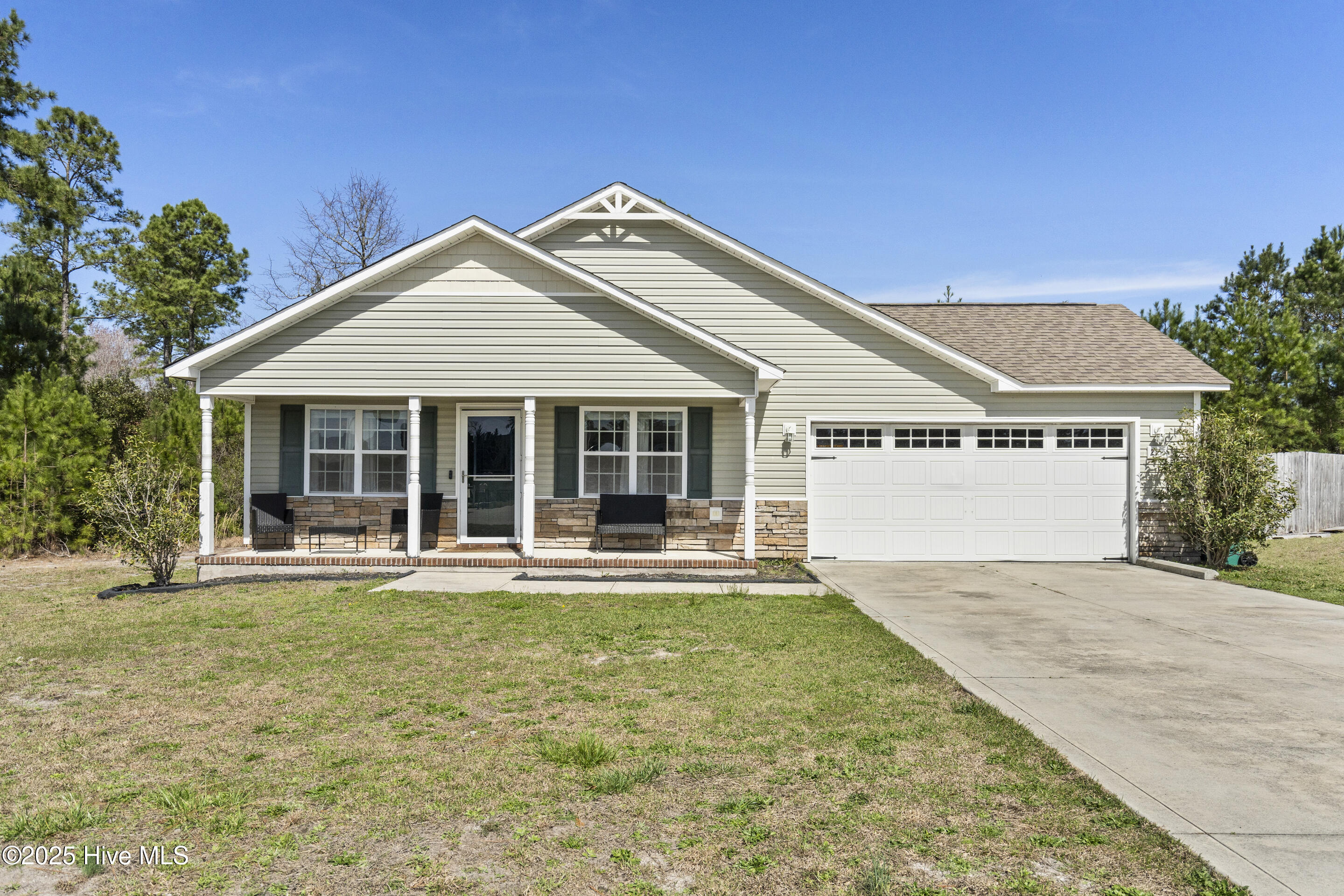 225 Lockwood Court Property Photo