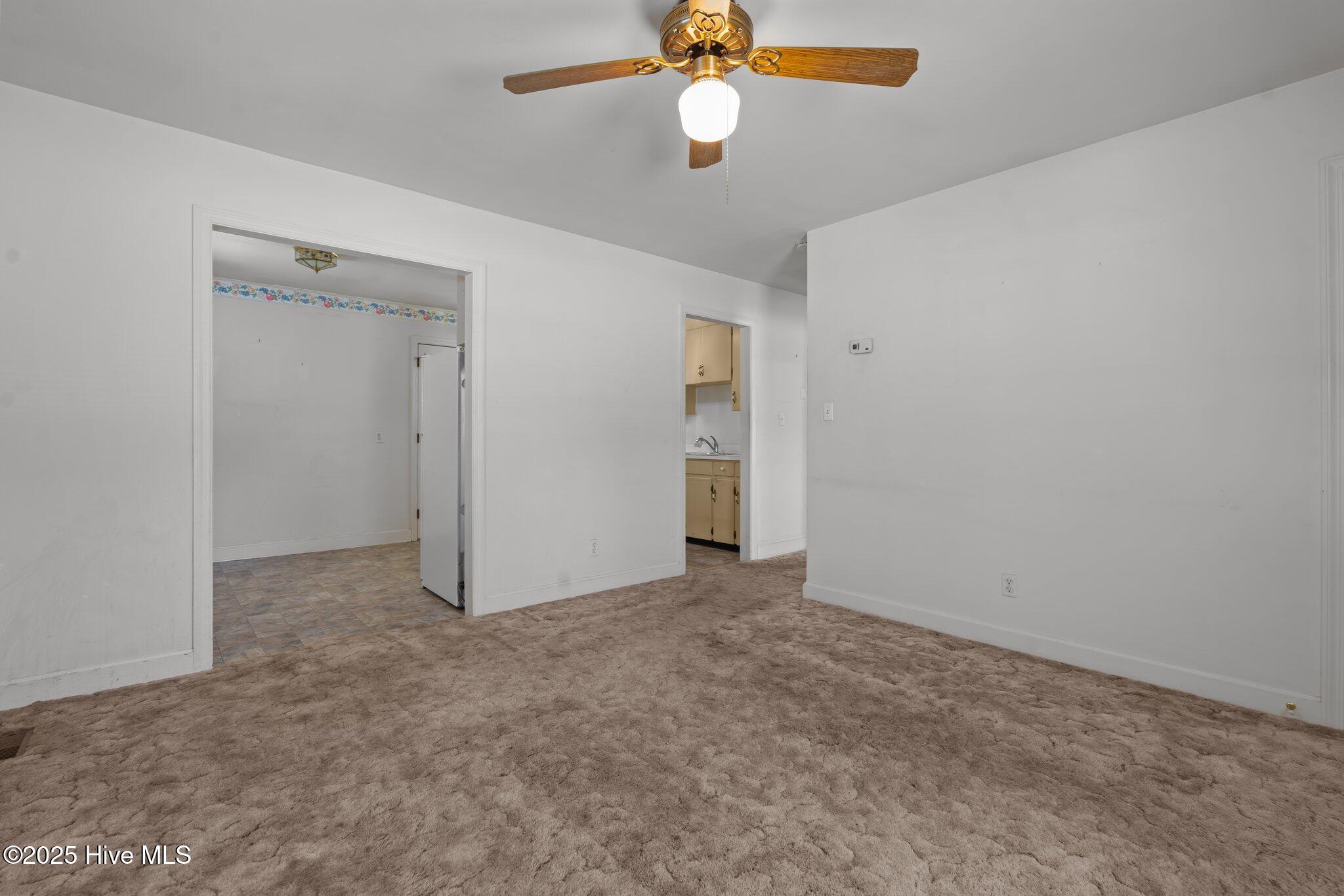 117 Elba Street Property Photo 10