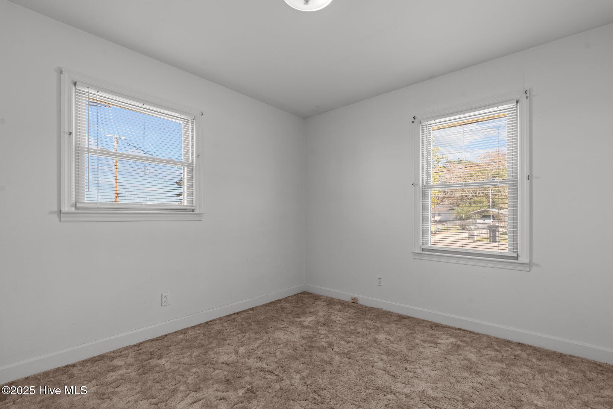 117 Elba Street Property Photo 17