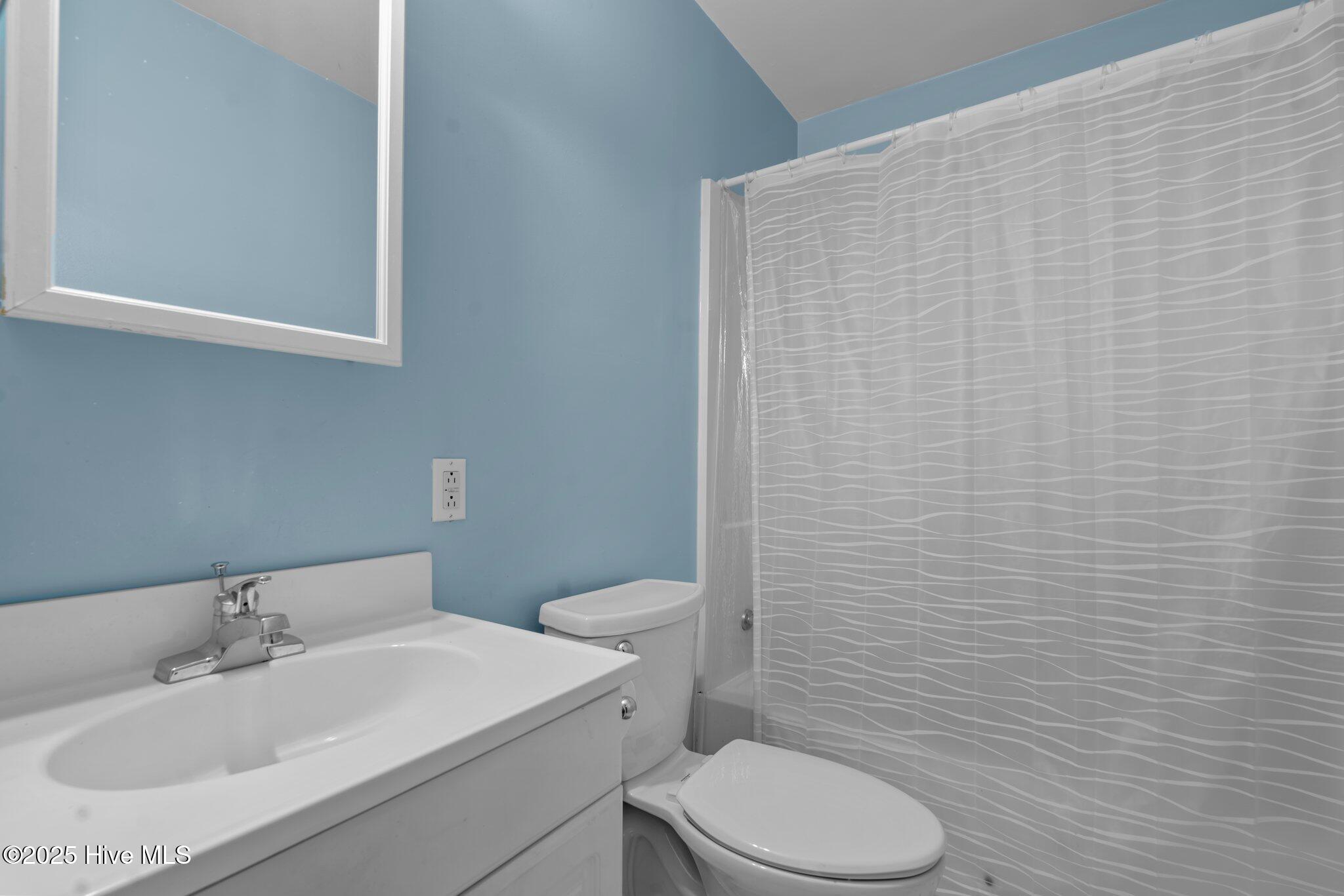 117 Elba Street Property Photo 20