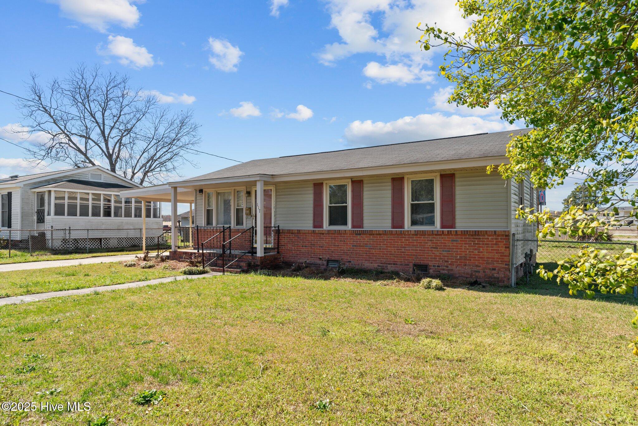 117 Elba Street Property Photo 28