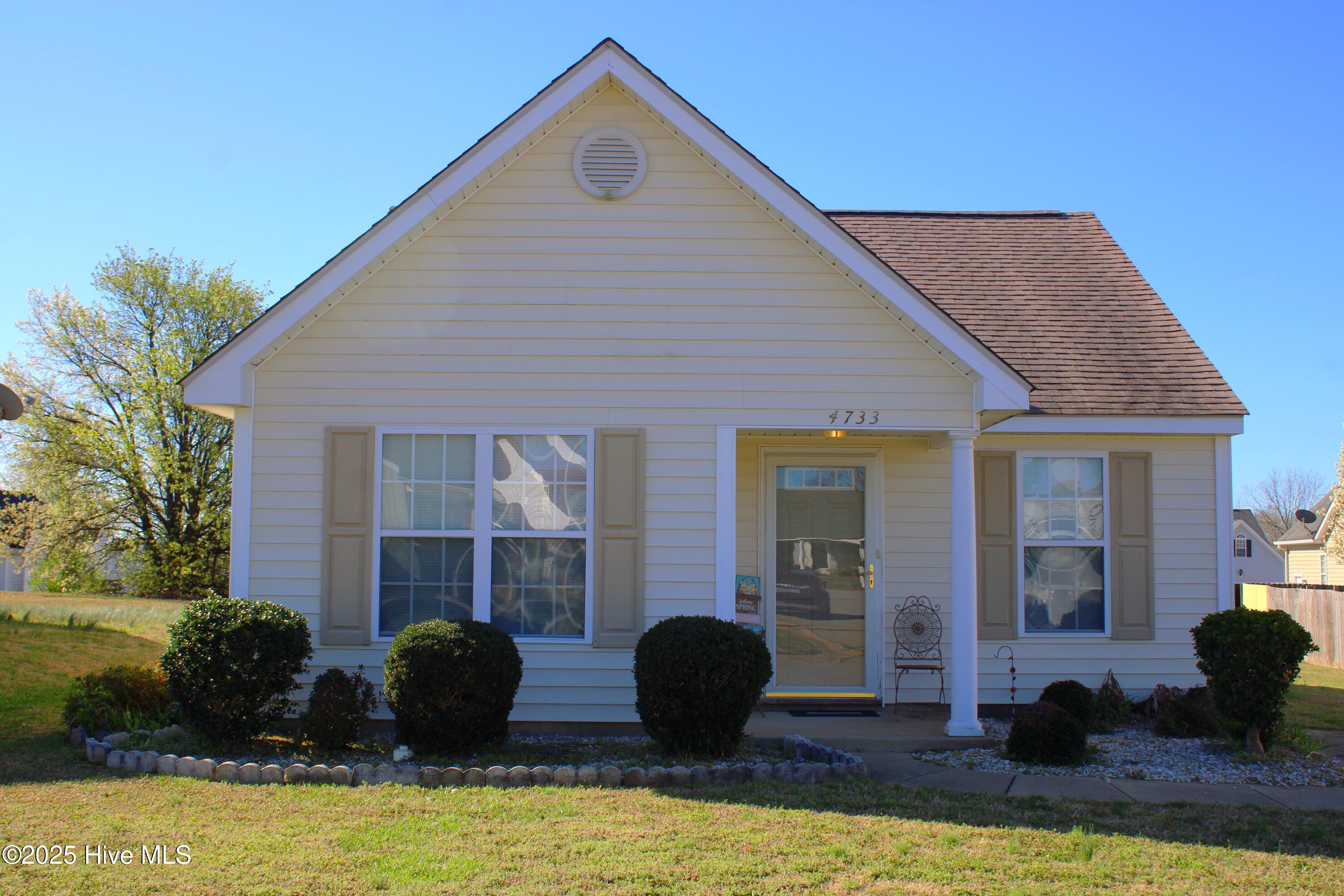 4733 Primrose Place Property Photo