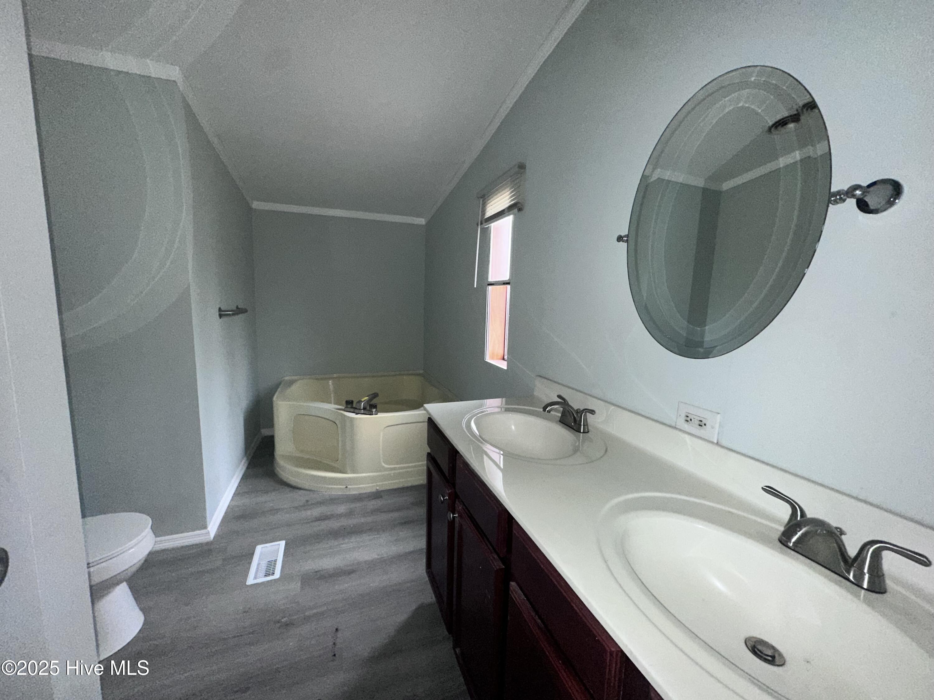 26546 Us 264 Property Photo 5