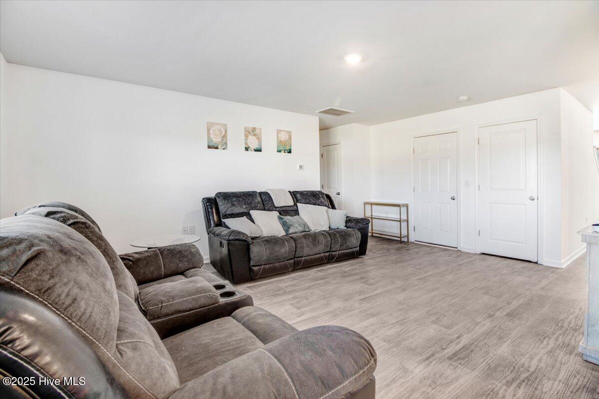 3328 Eggers Road Property Photo 7