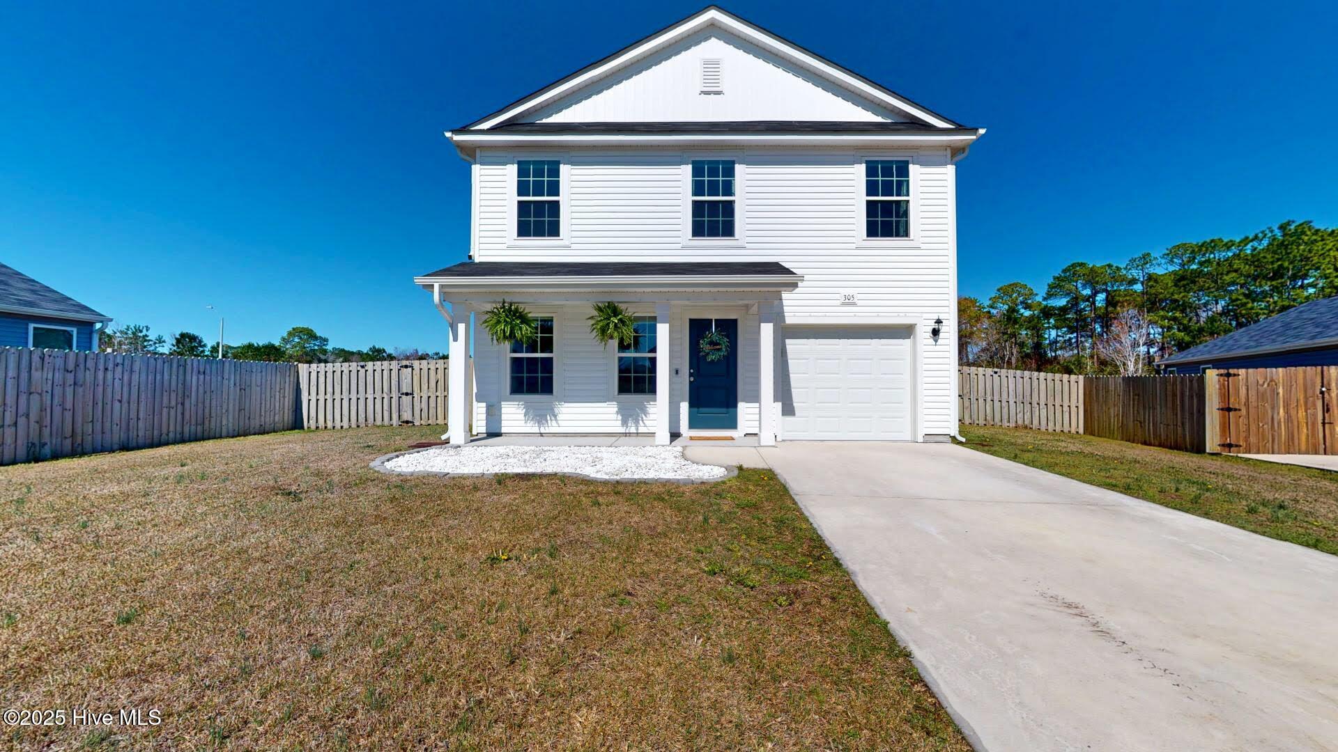 305 Range Circle Property Photo