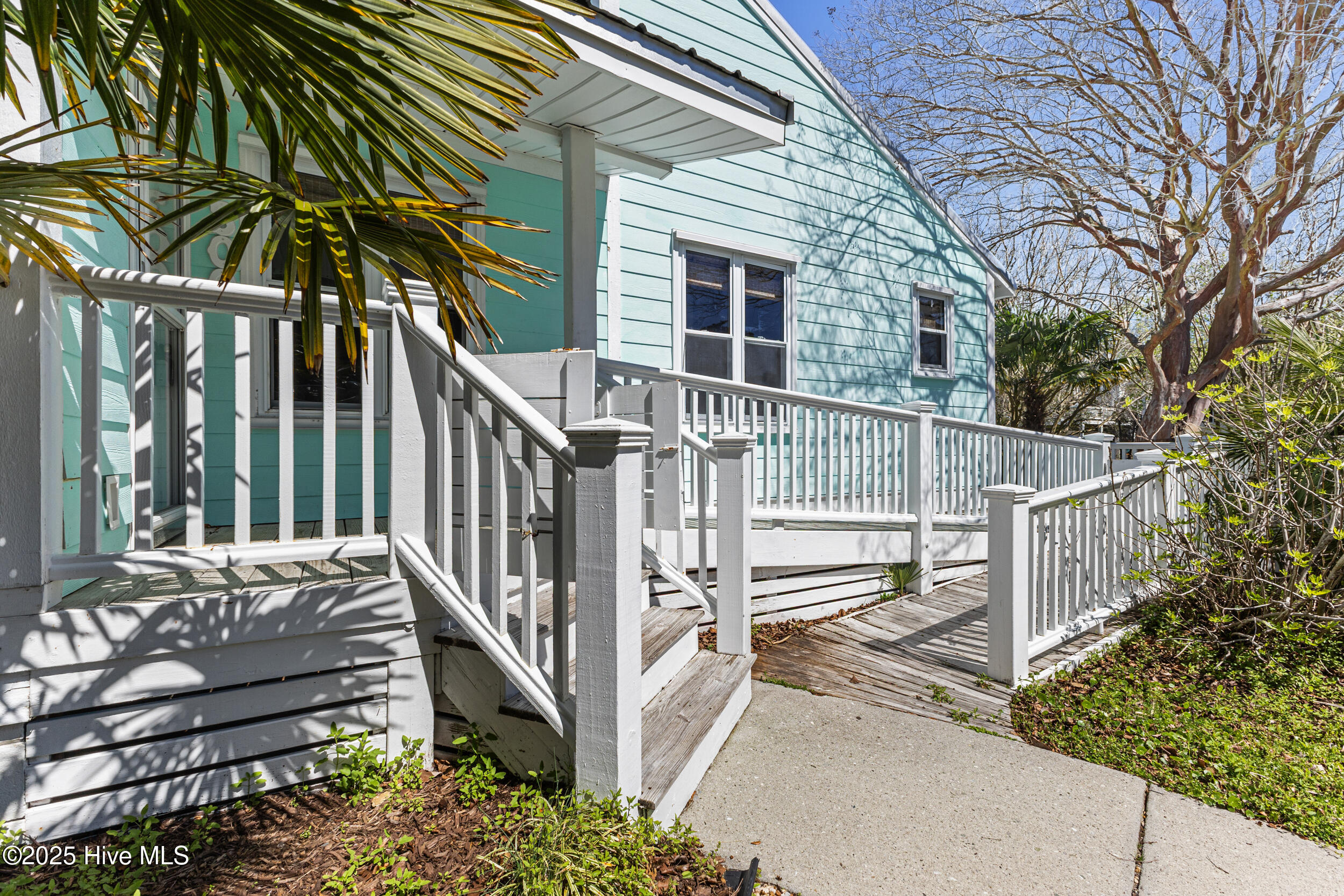 300 Carolina Sands Drive Property Photo