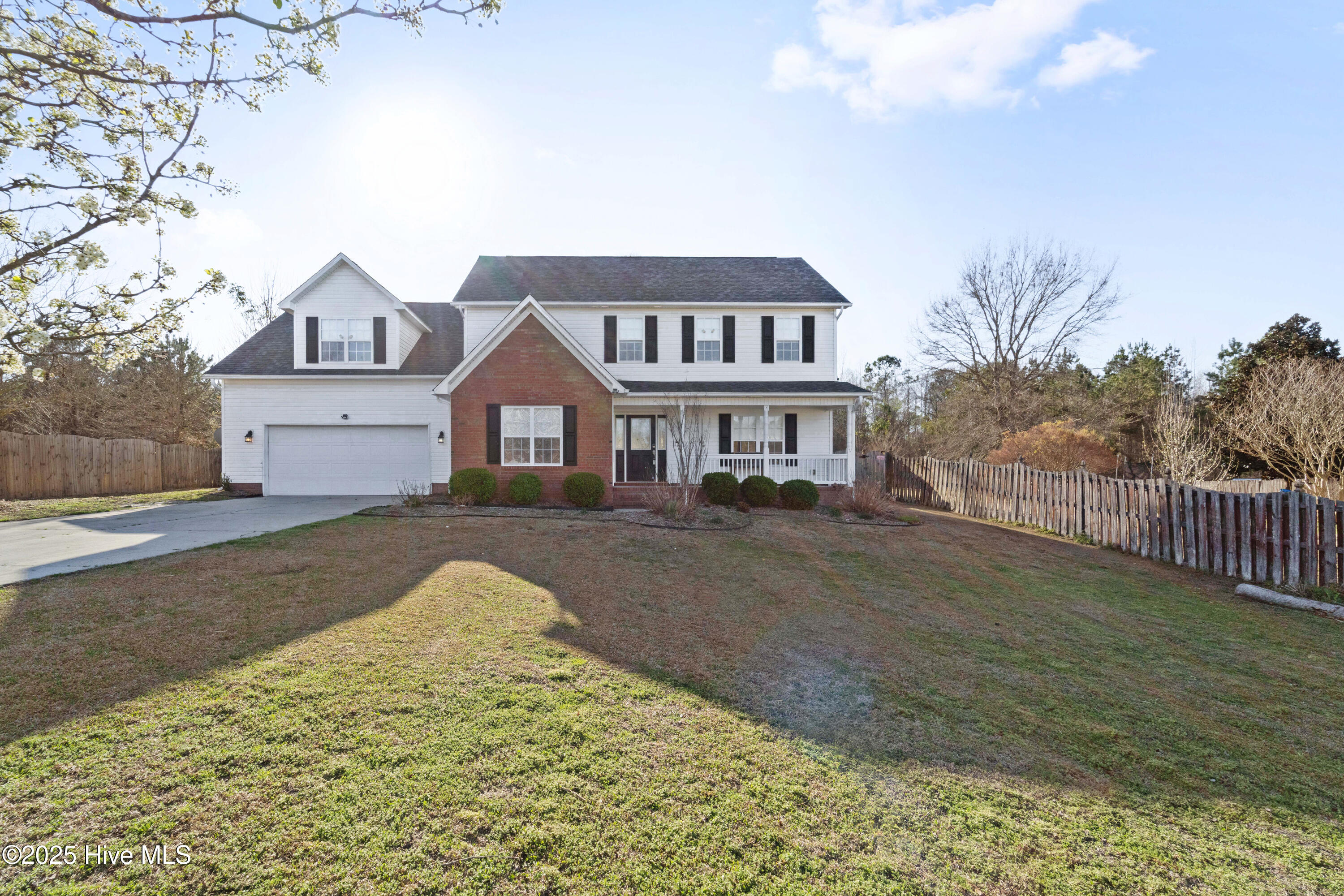 305 Old Dam Road Property Photo