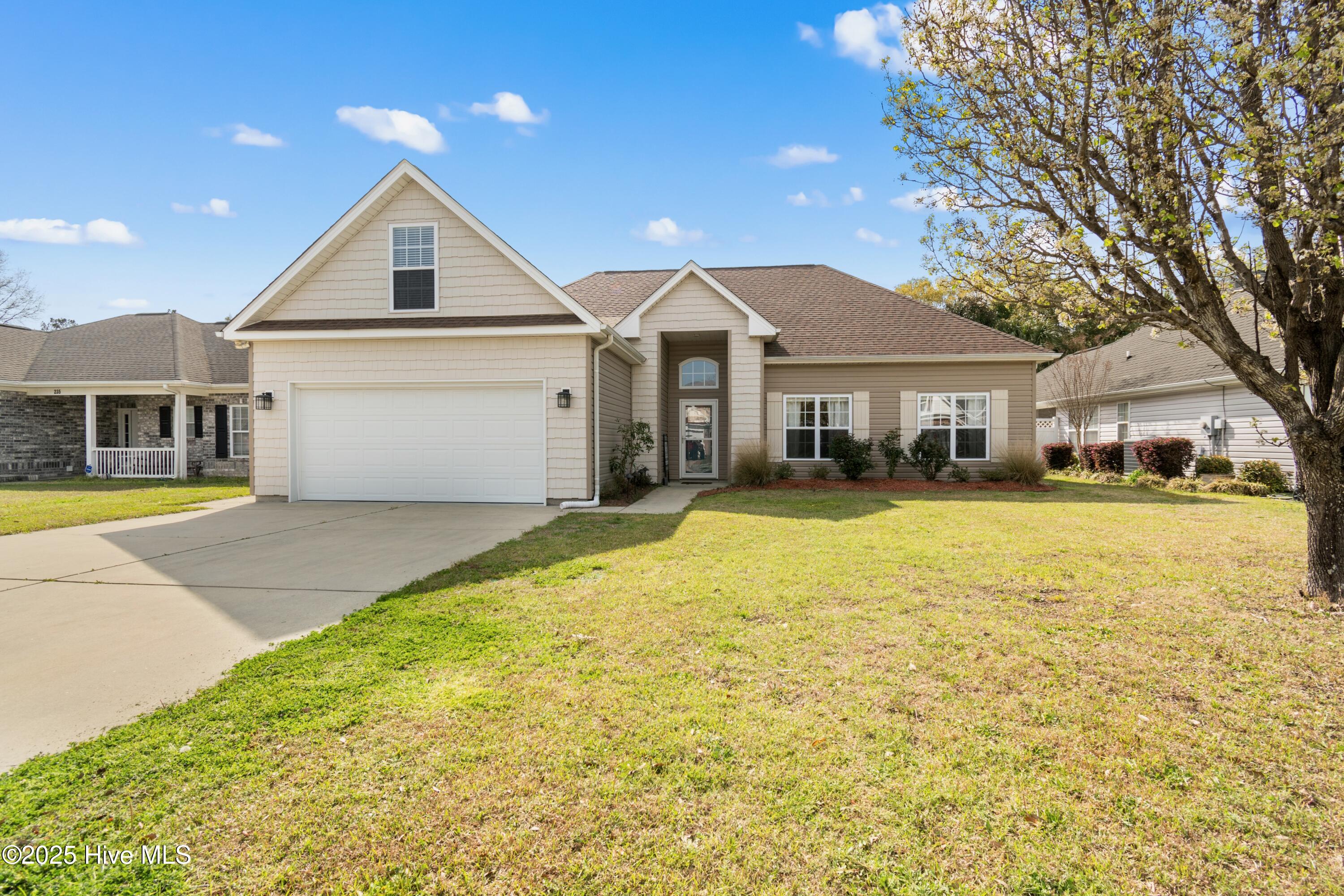 231 Jessica Lakes Drive Property Photo