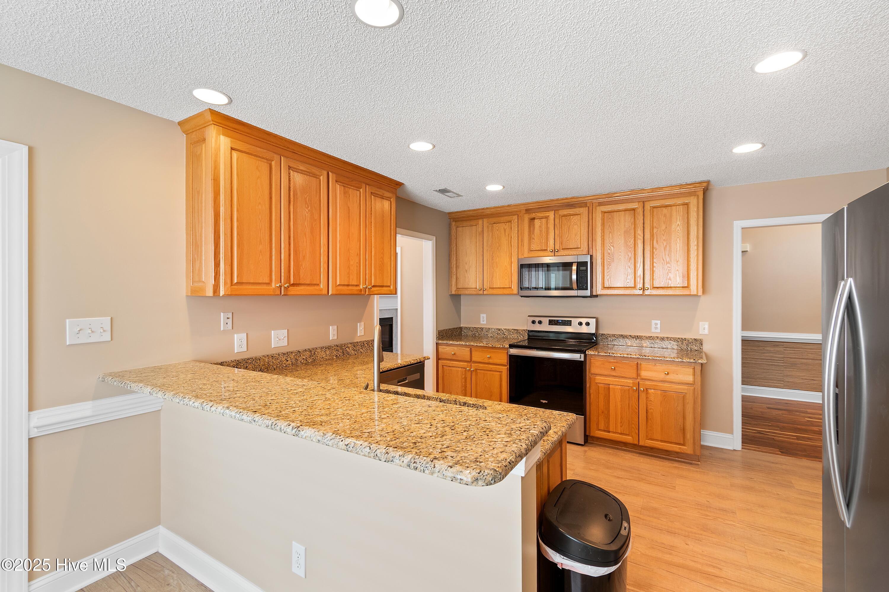 231 Jessica Lakes Drive Property Photo 13