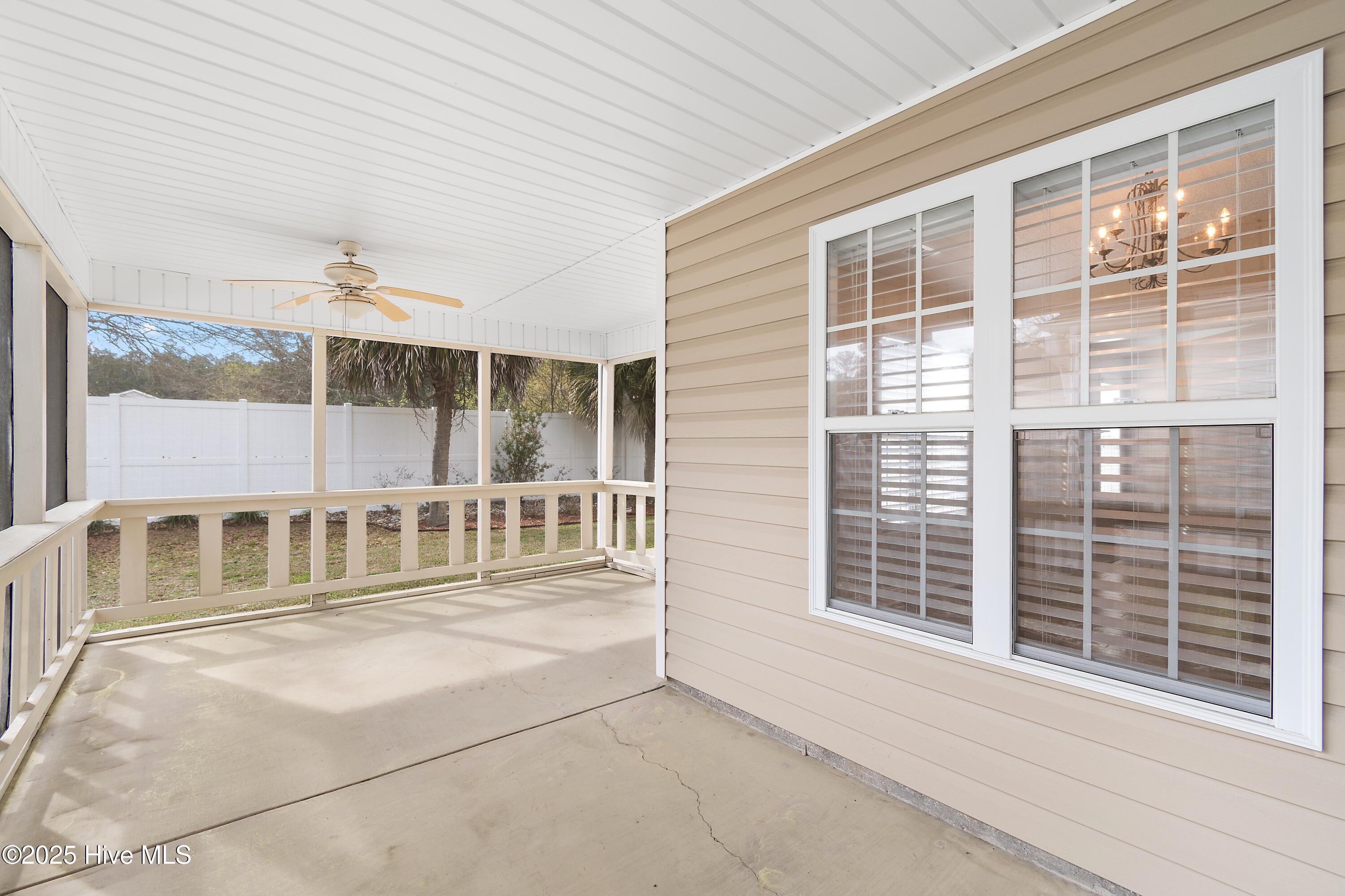 231 Jessica Lakes Drive Property Photo 32