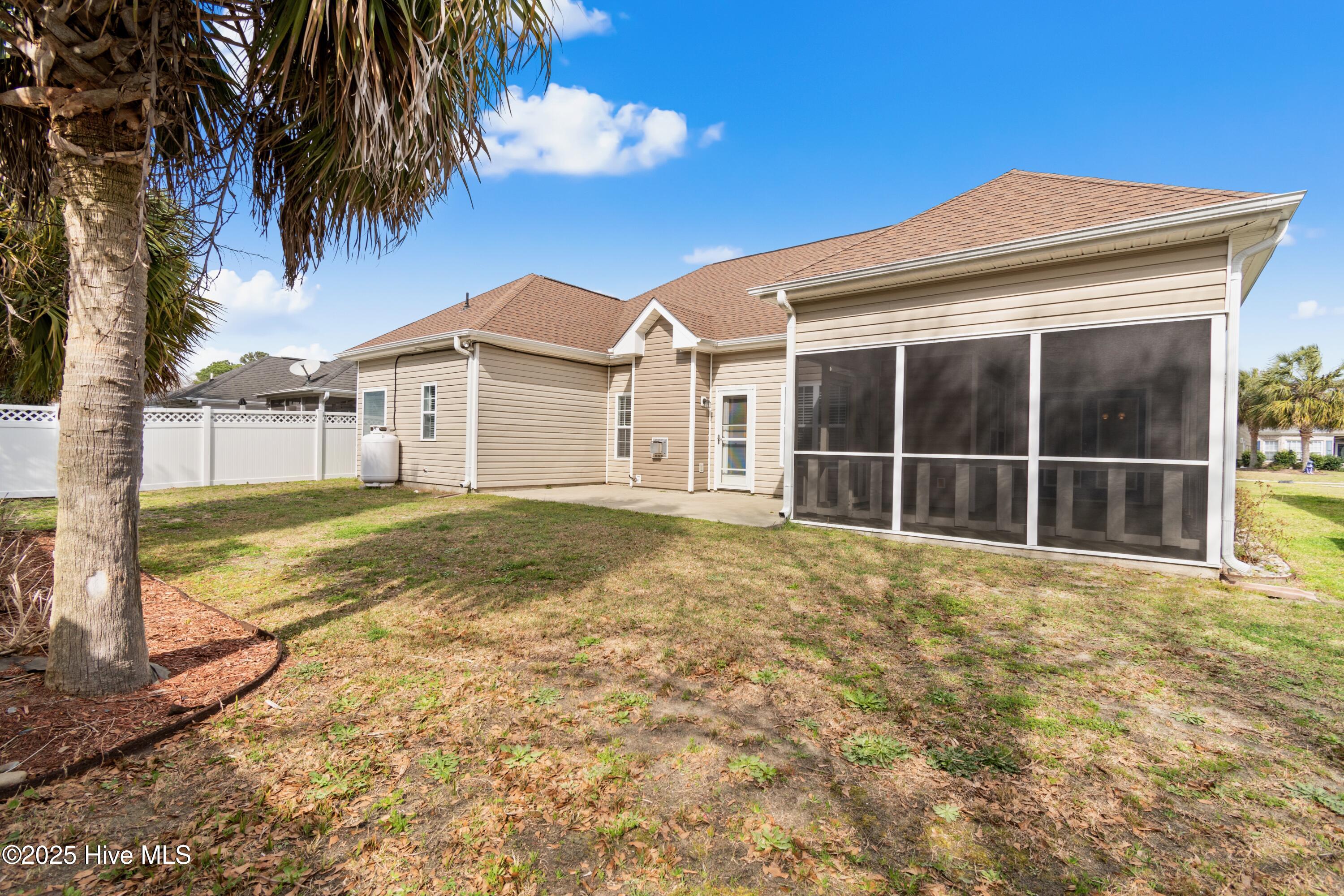 231 Jessica Lakes Drive Property Photo 37