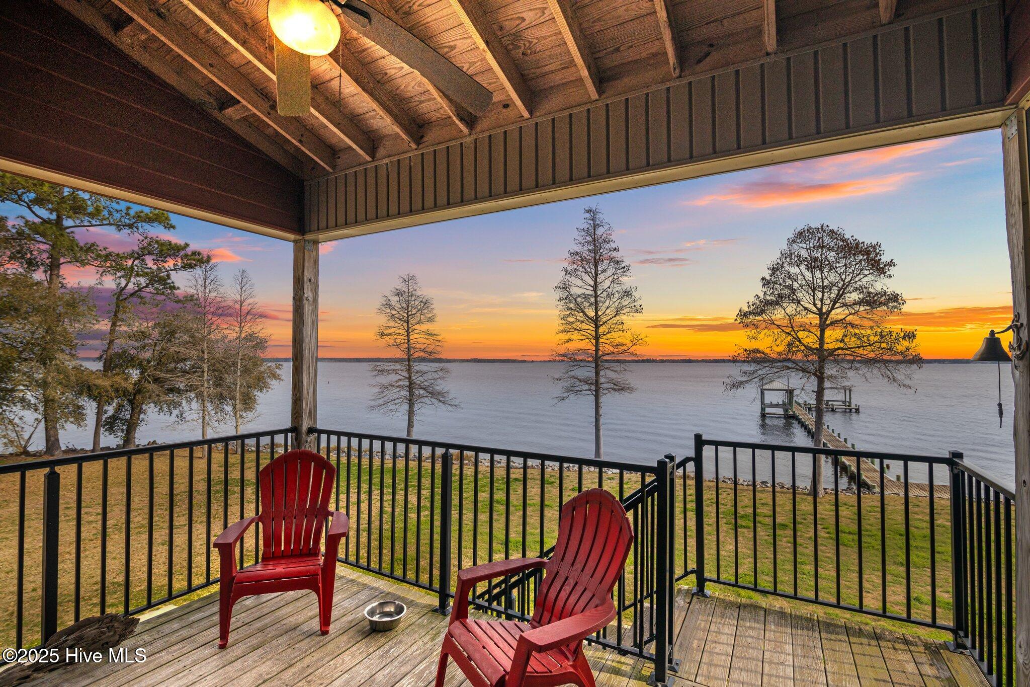 901 Down Shore Road Property Photo