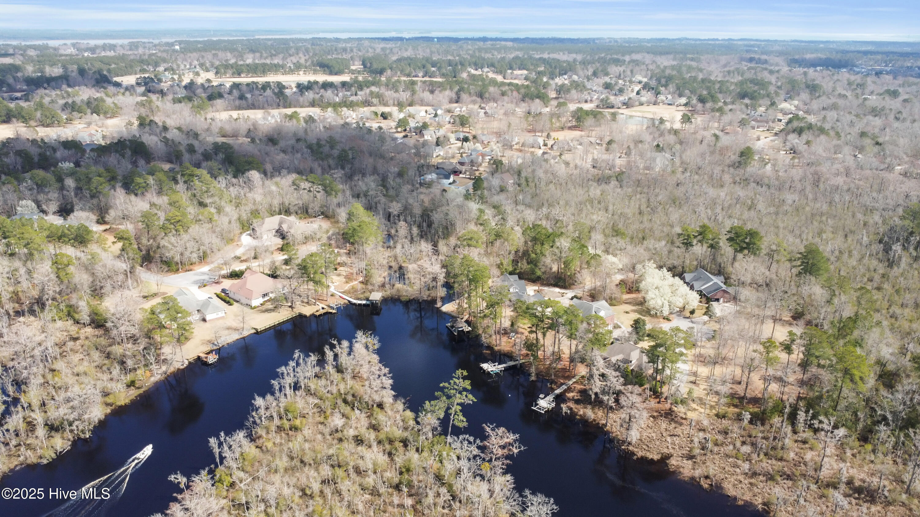 109 Brugg Court Property Photo 15