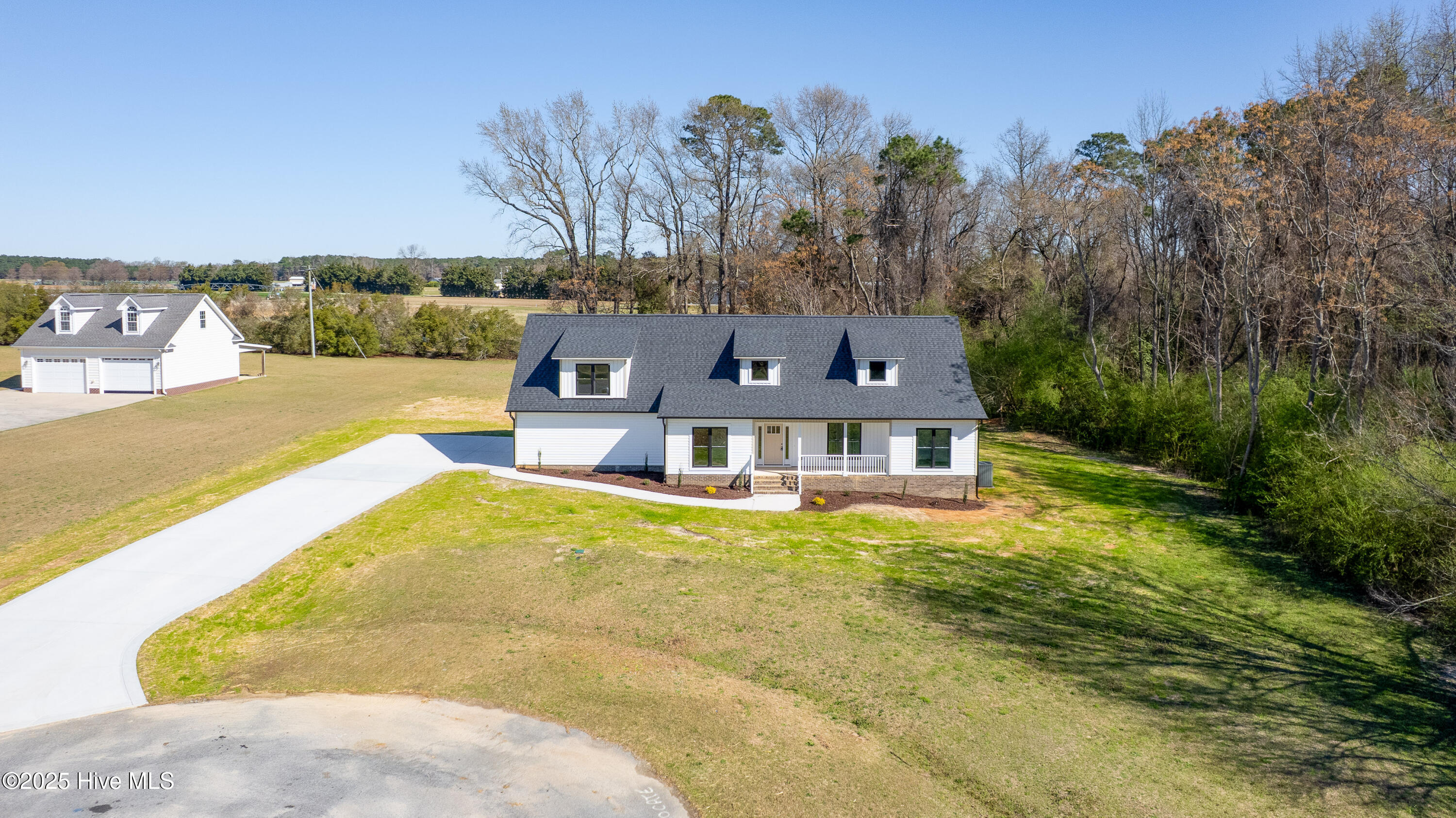 151 Cabin Creek Lane Property Photo 1