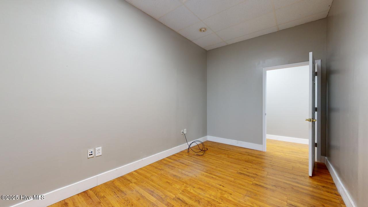 2836 Henderson Drive Property Photo 9
