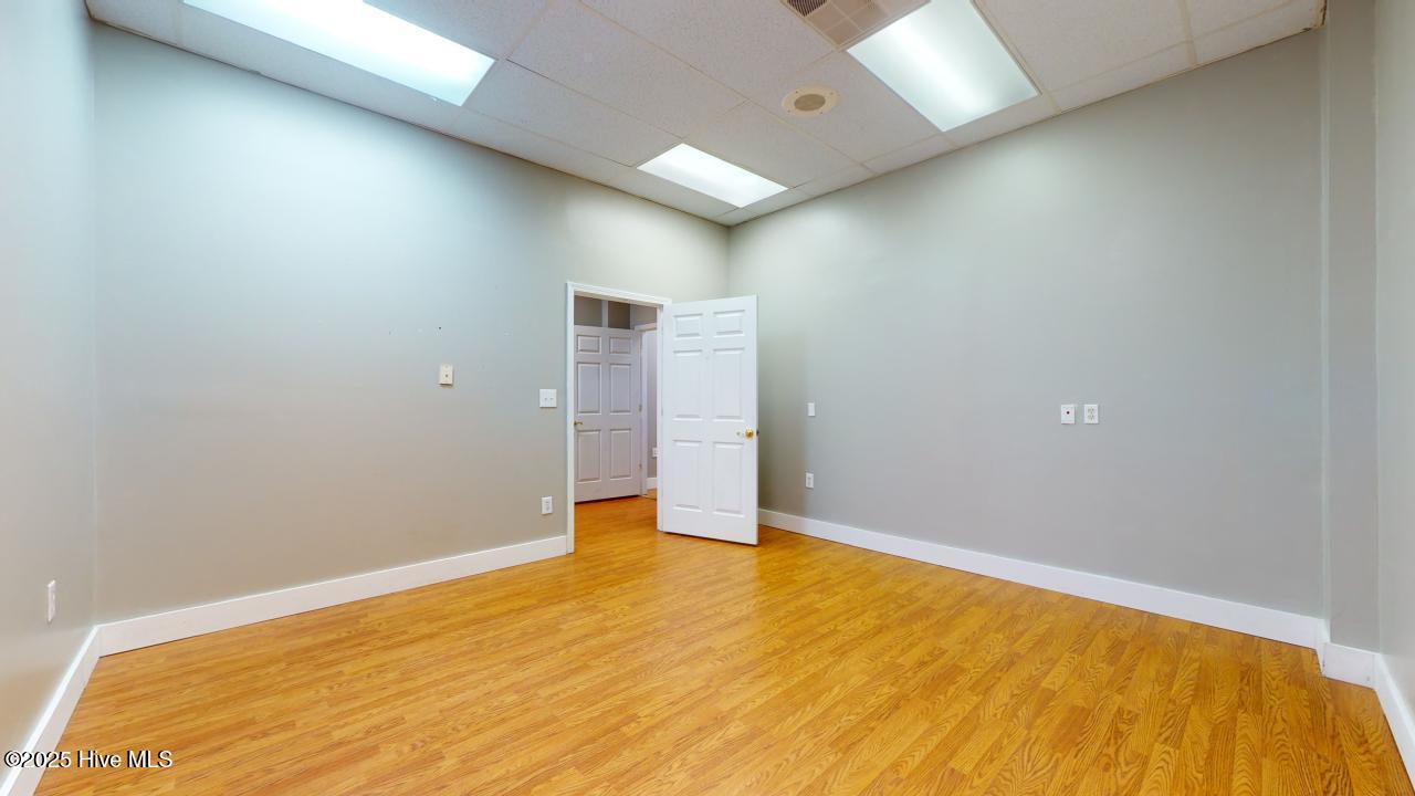2836 Henderson Drive Property Photo 10