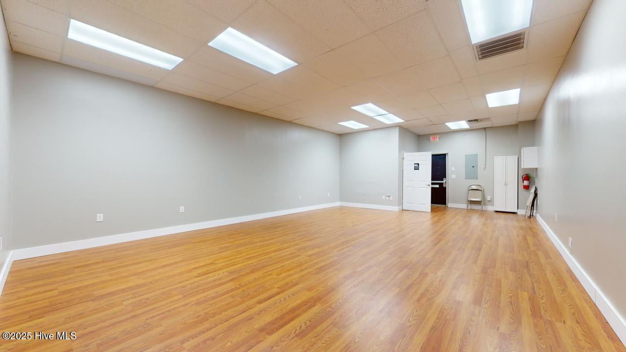 2836 Henderson Drive Property Photo 11