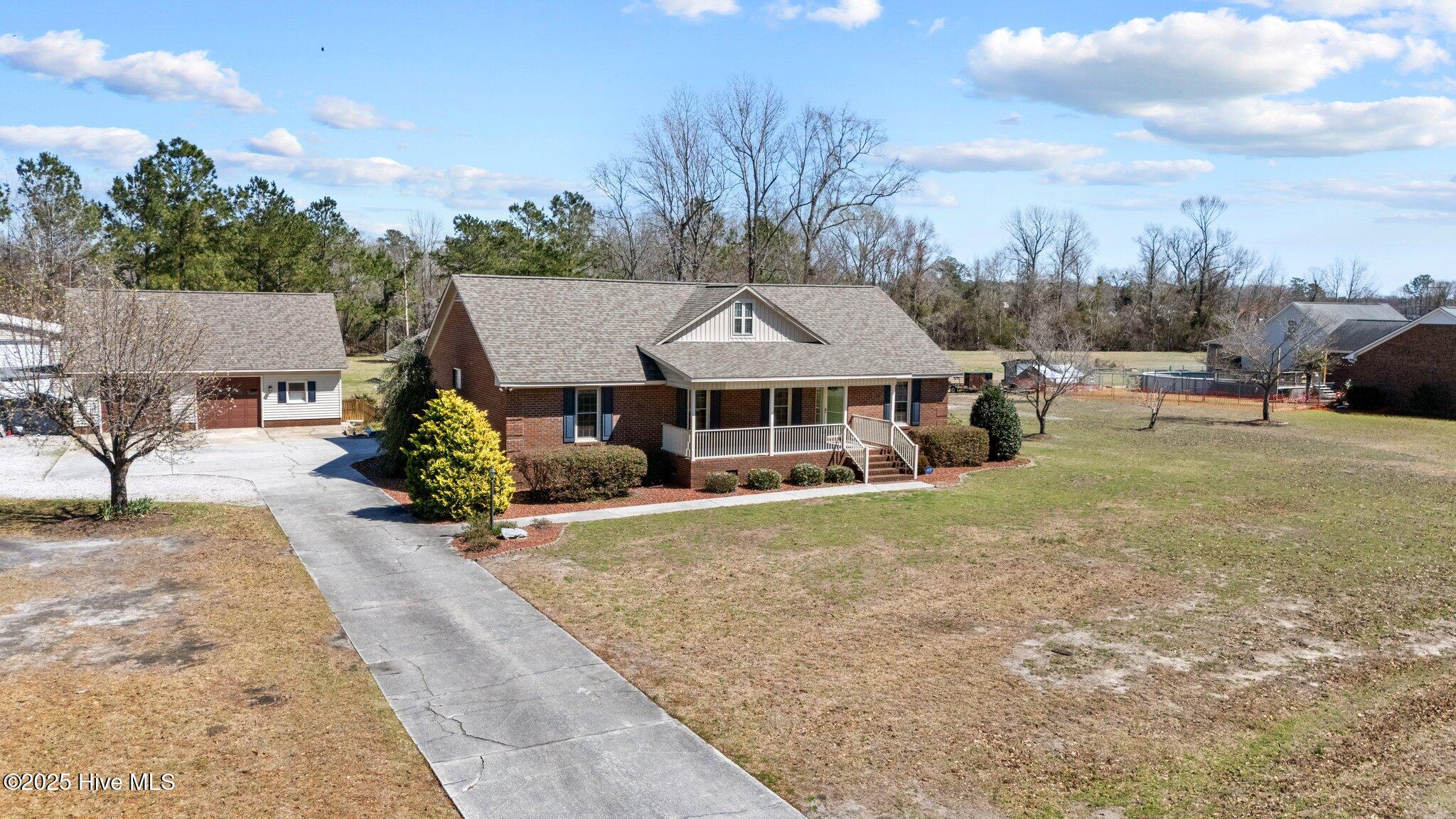 810 Wildwood Pointe Drive Property Photo