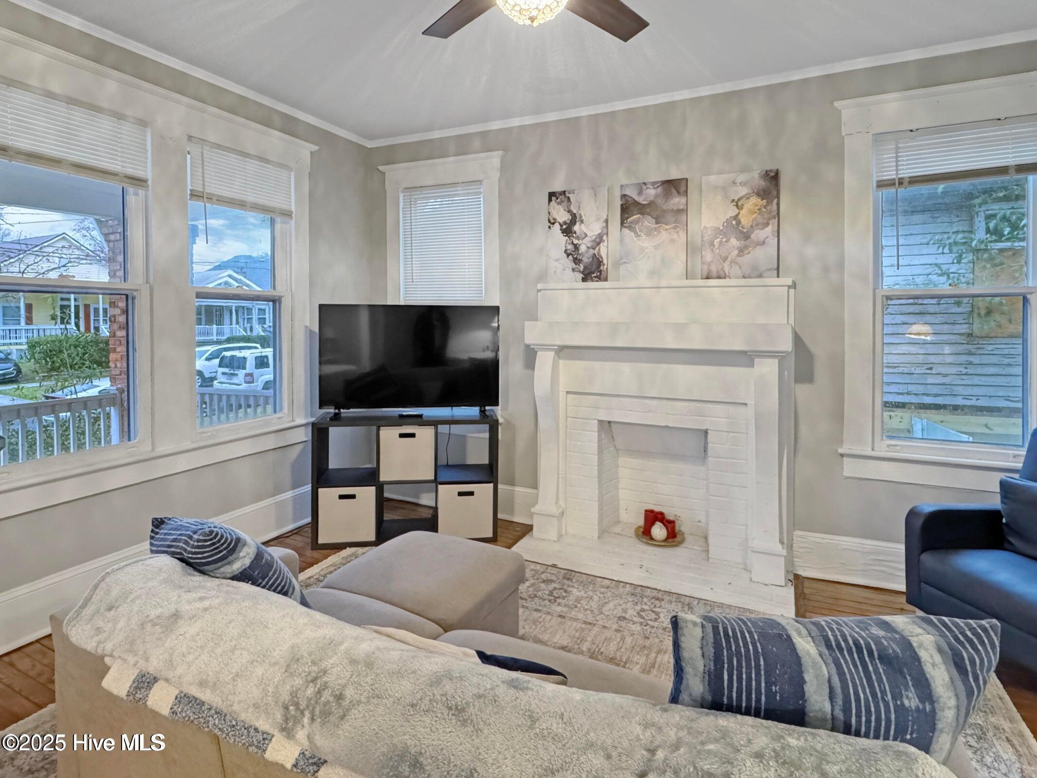 1504 Orange Street Property Photo 6