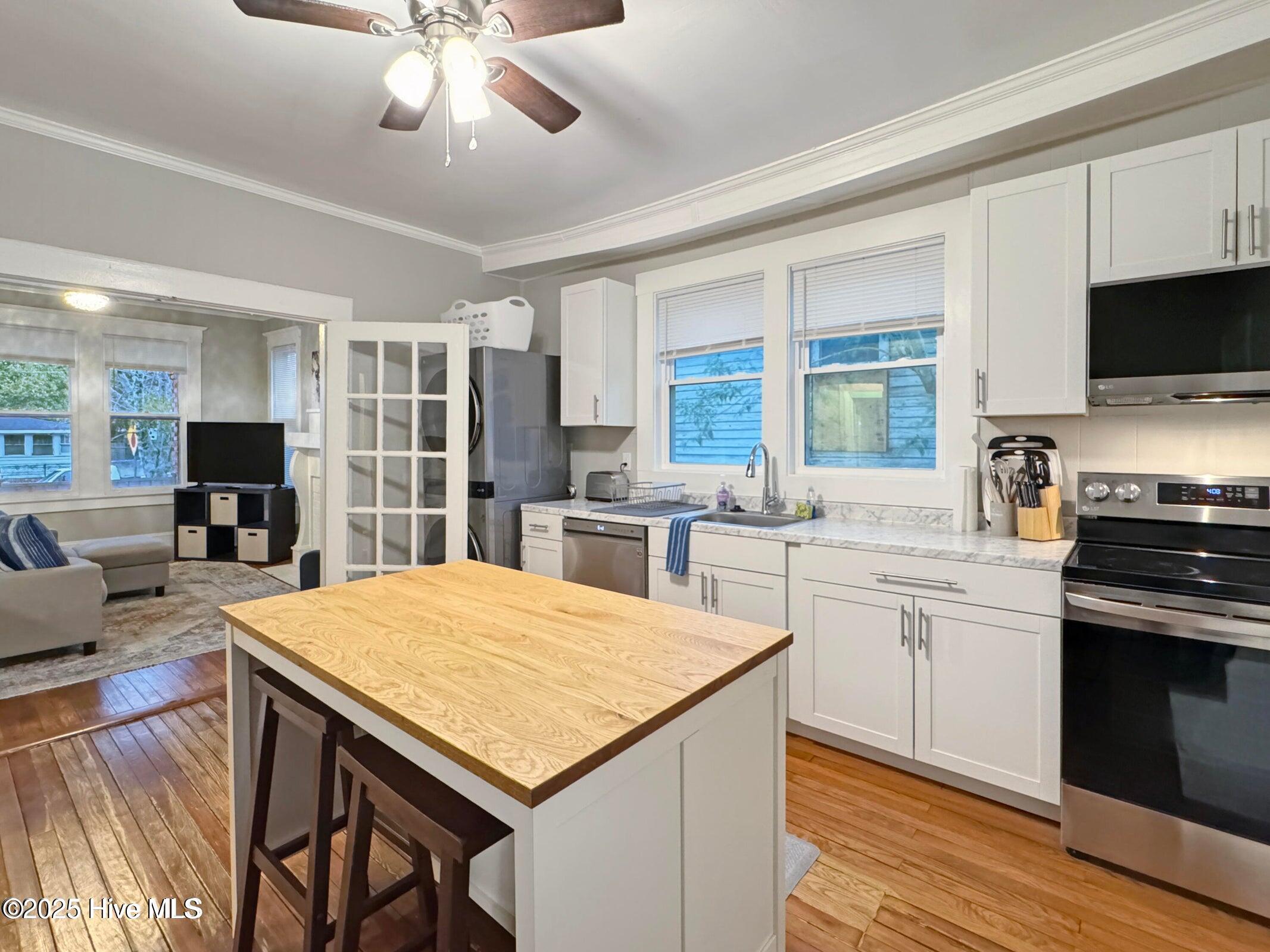 1504 Orange Street Property Photo 11