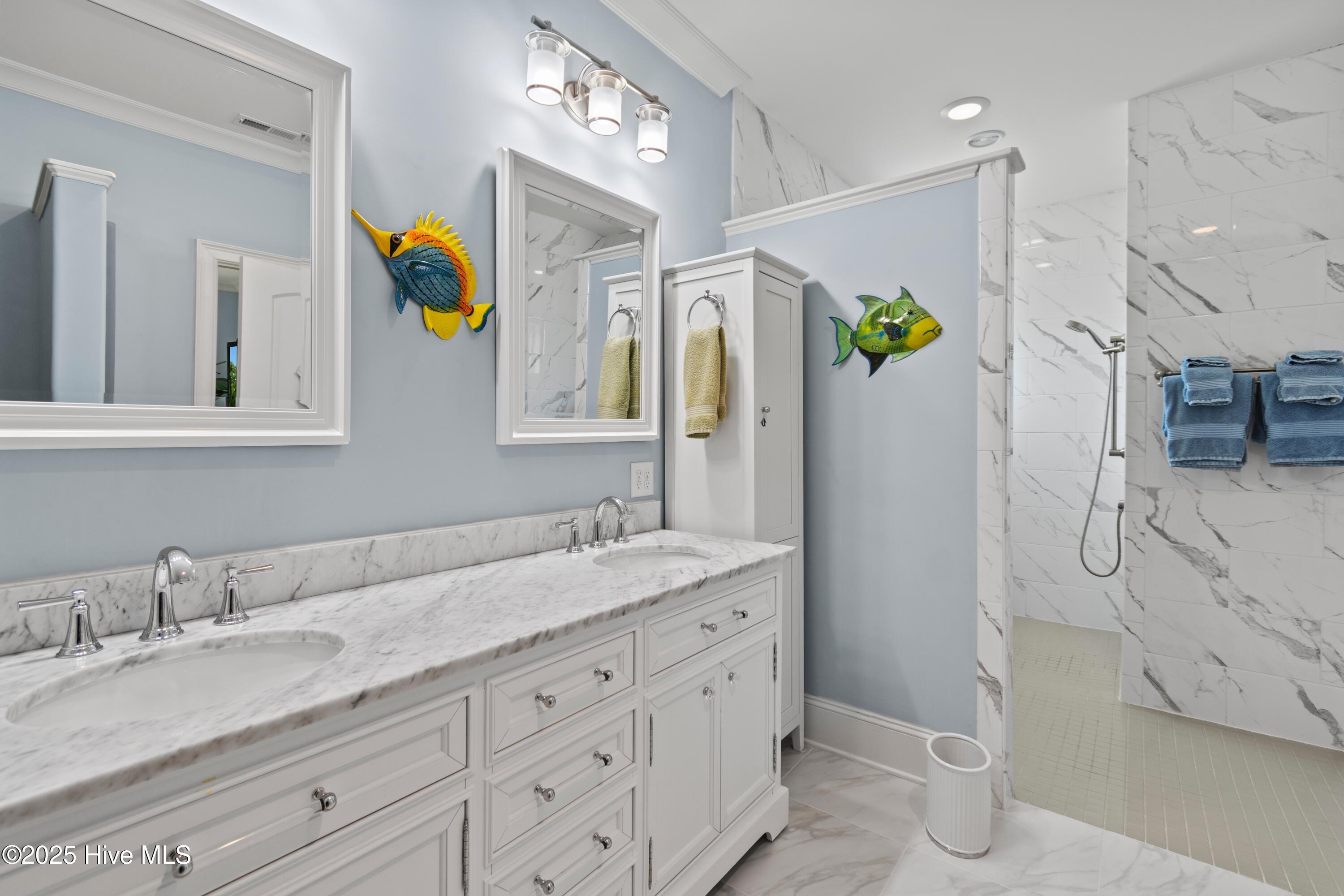 3618 Holly Harbor Drive Property Photo 28