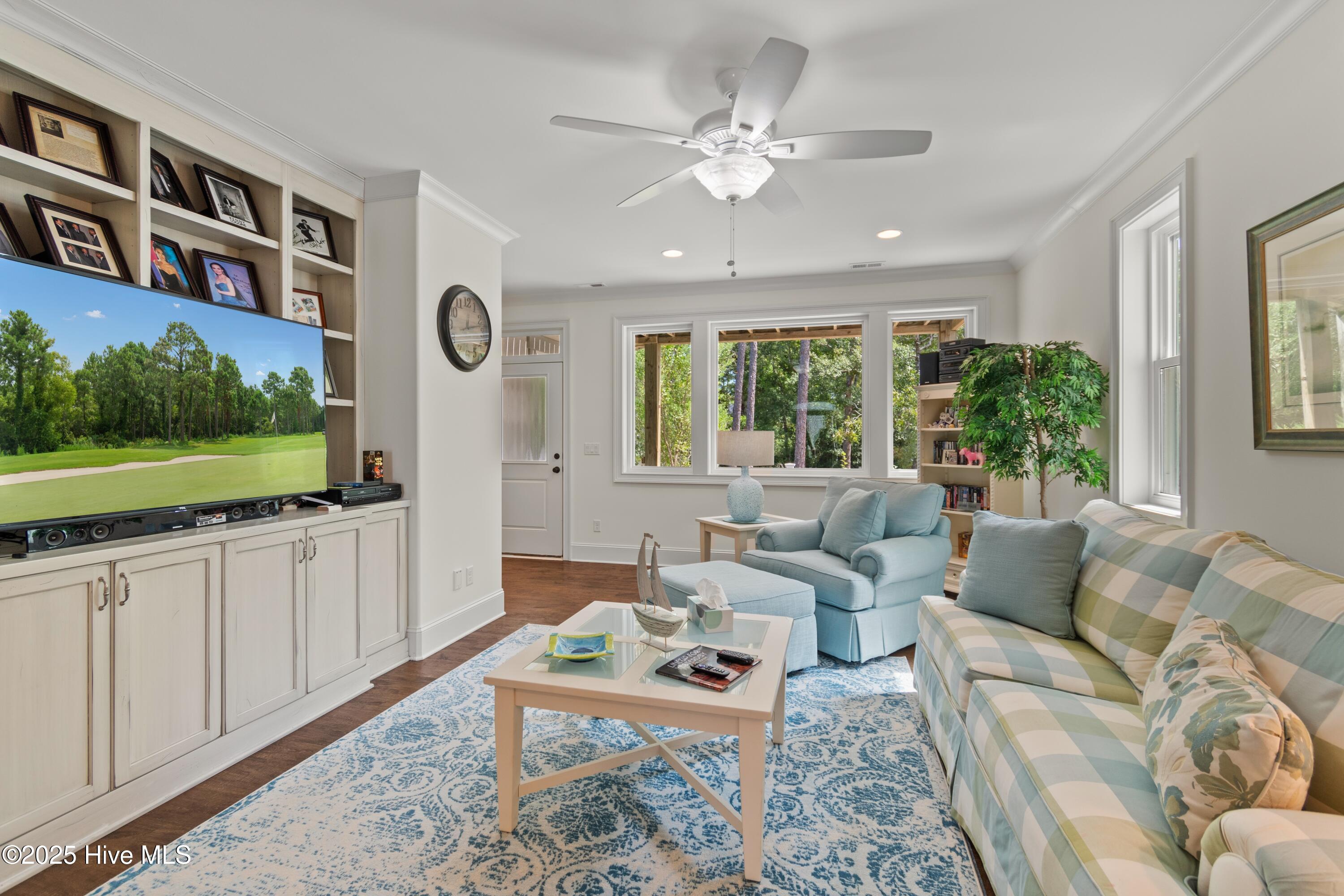 3618 Holly Harbor Drive Property Photo 41